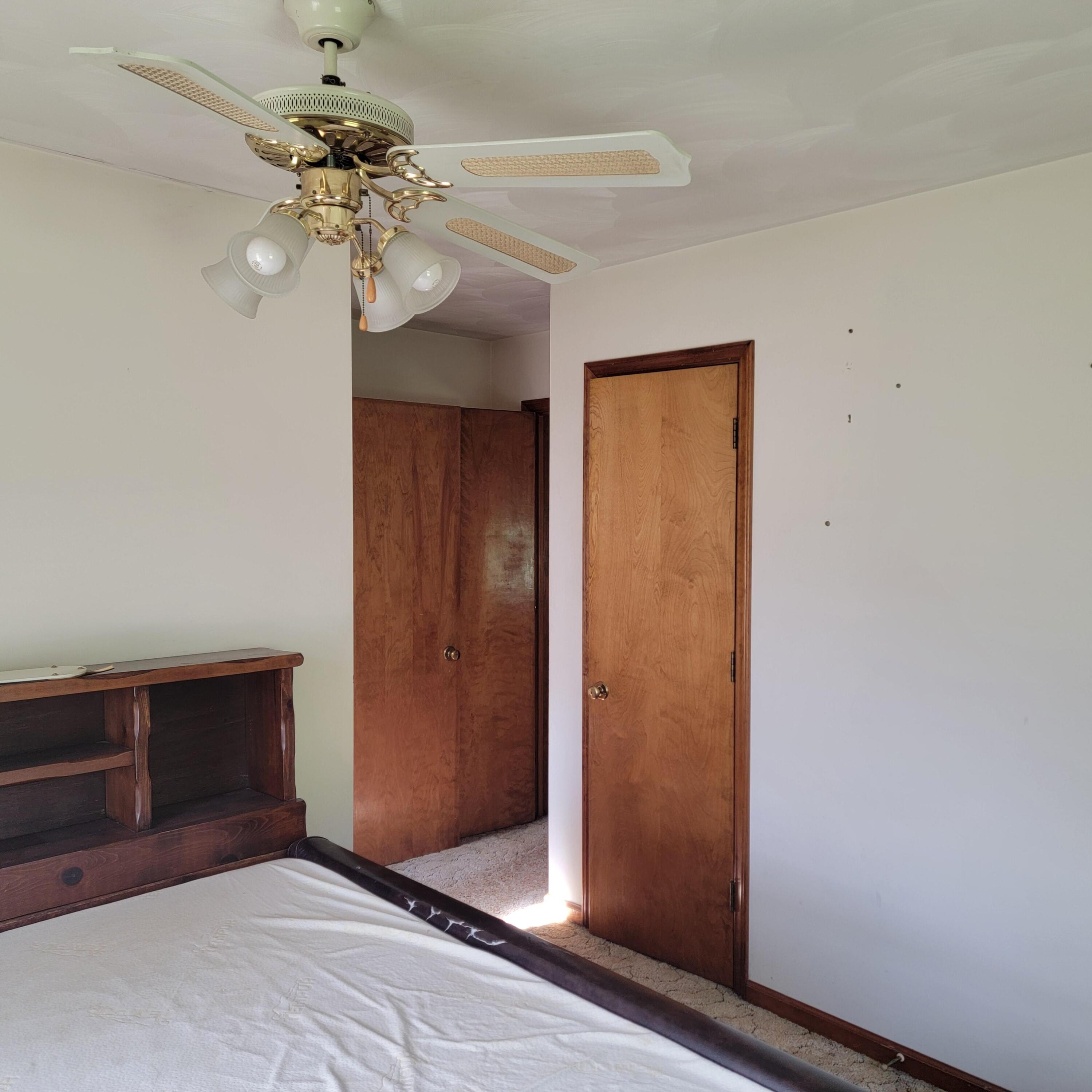 1106 Hogan RD