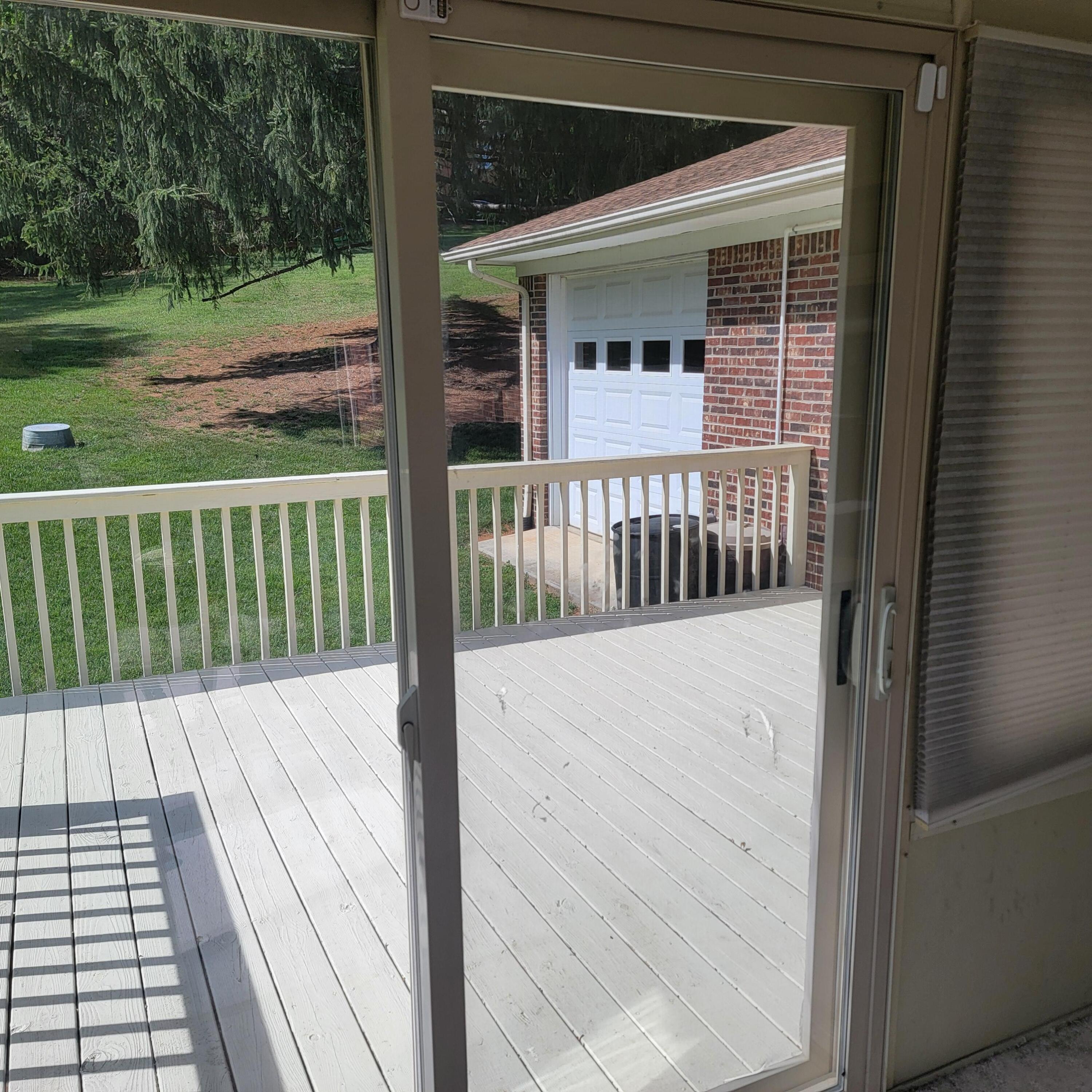 1106 Hogan RD