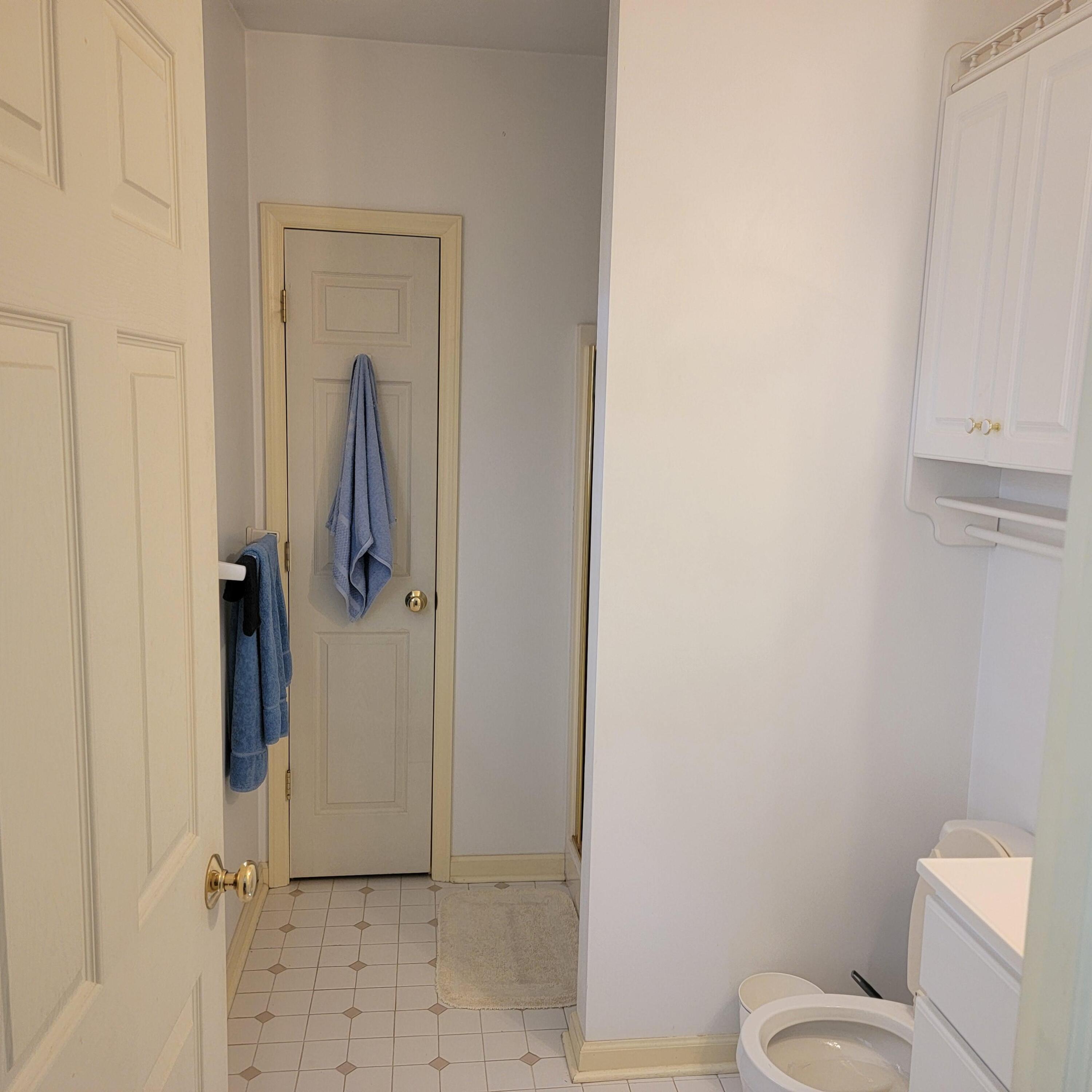 1106 Hogan RD