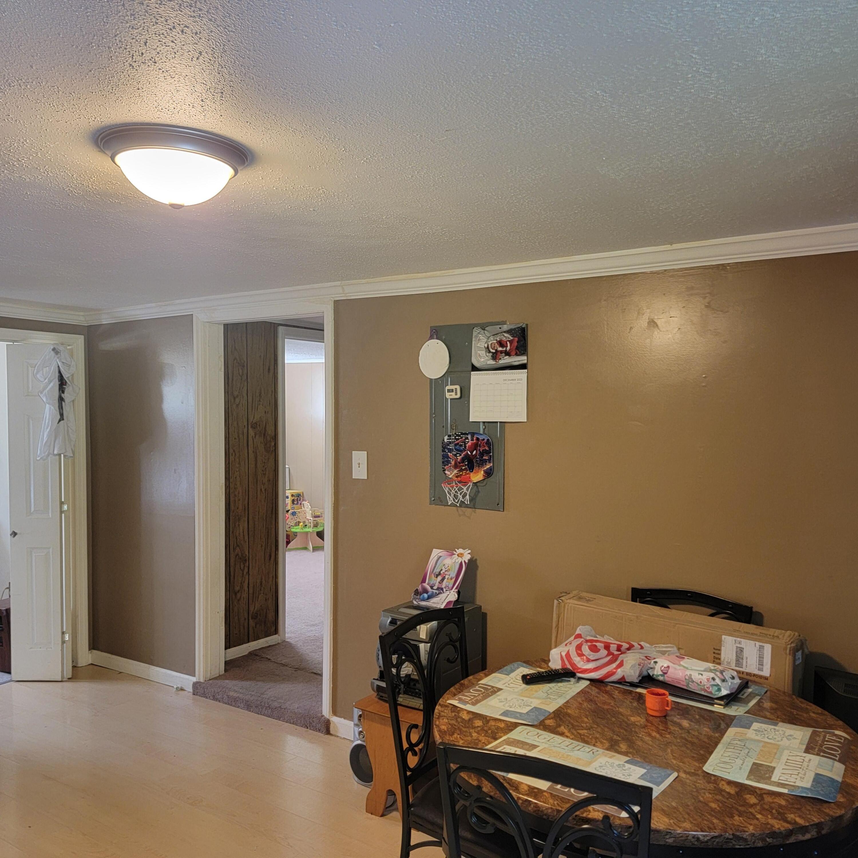 1106 Hogan RD