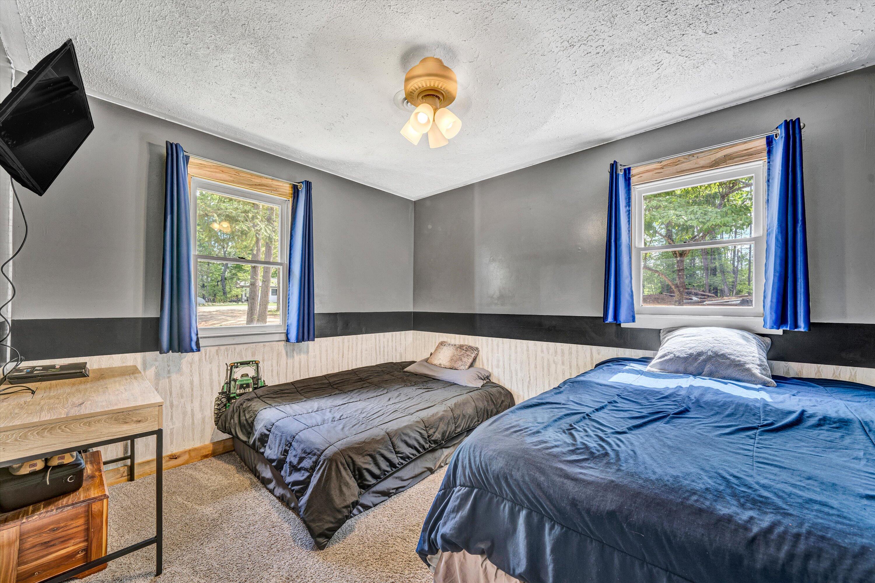 1999 Edwardsville RD