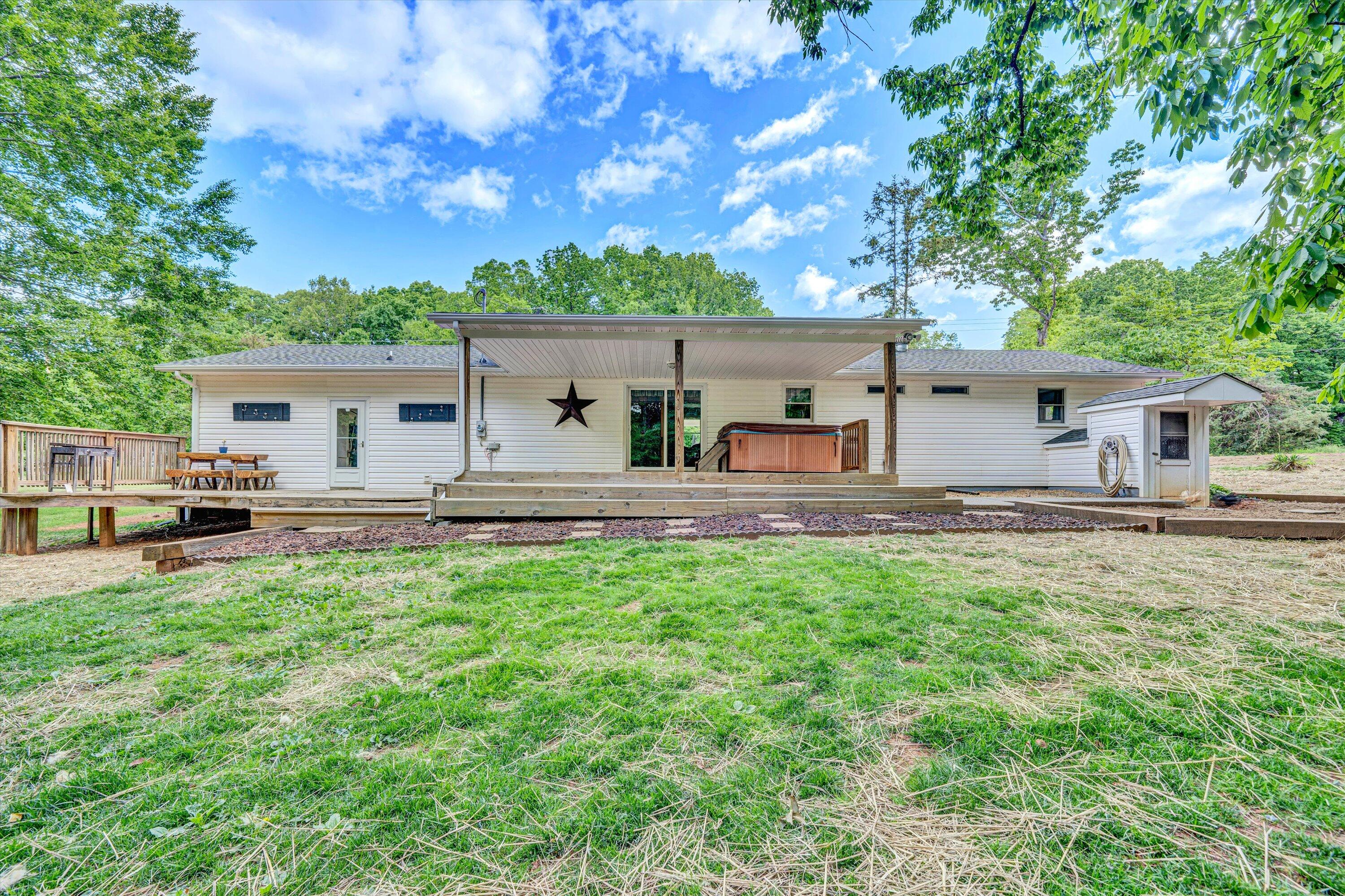 1999 Edwardsville RD