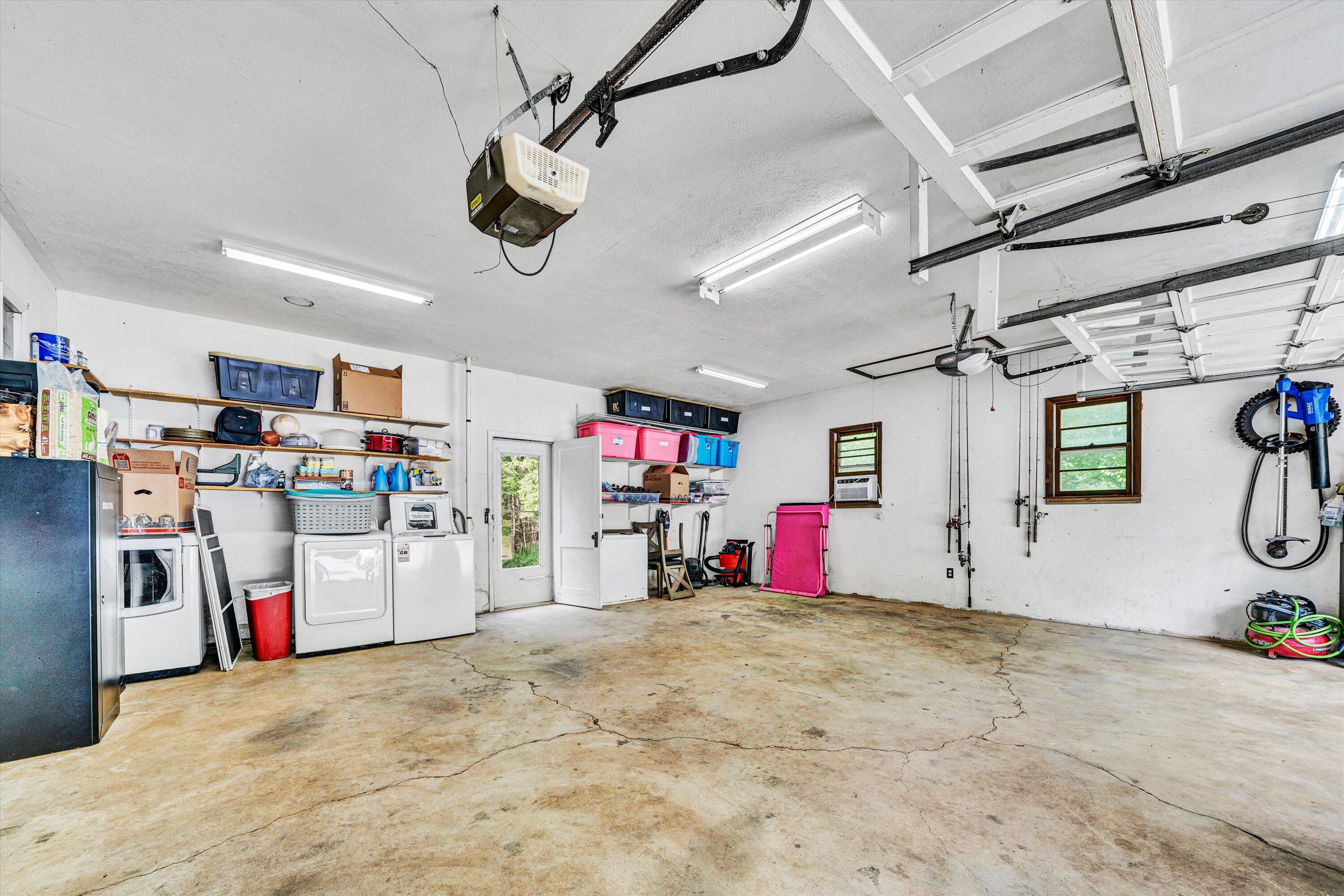 1999 Edwardsville RD