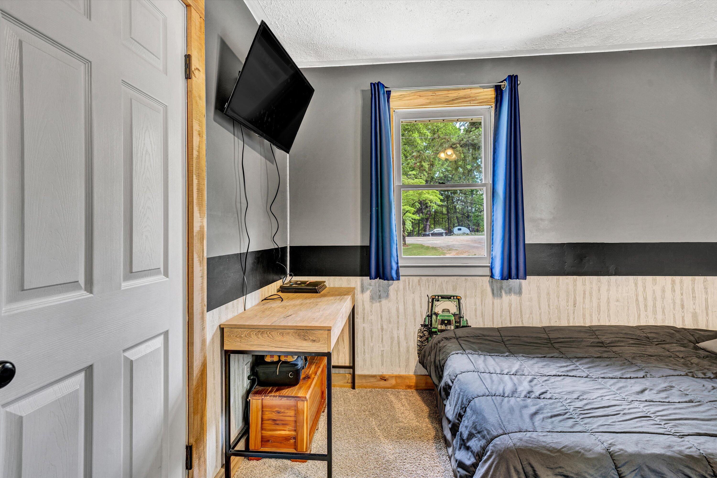 1999 Edwardsville RD