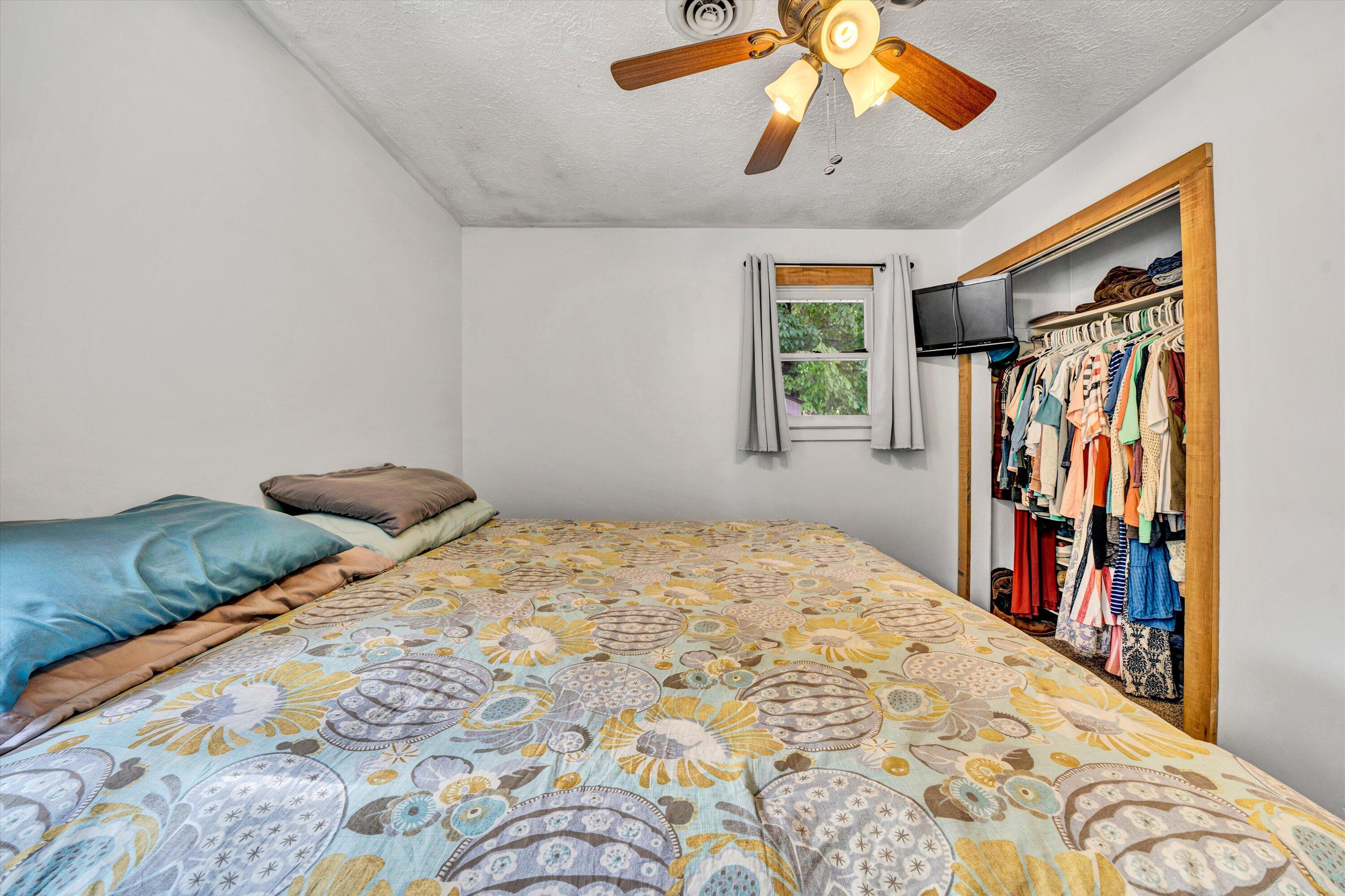 1999 Edwardsville RD