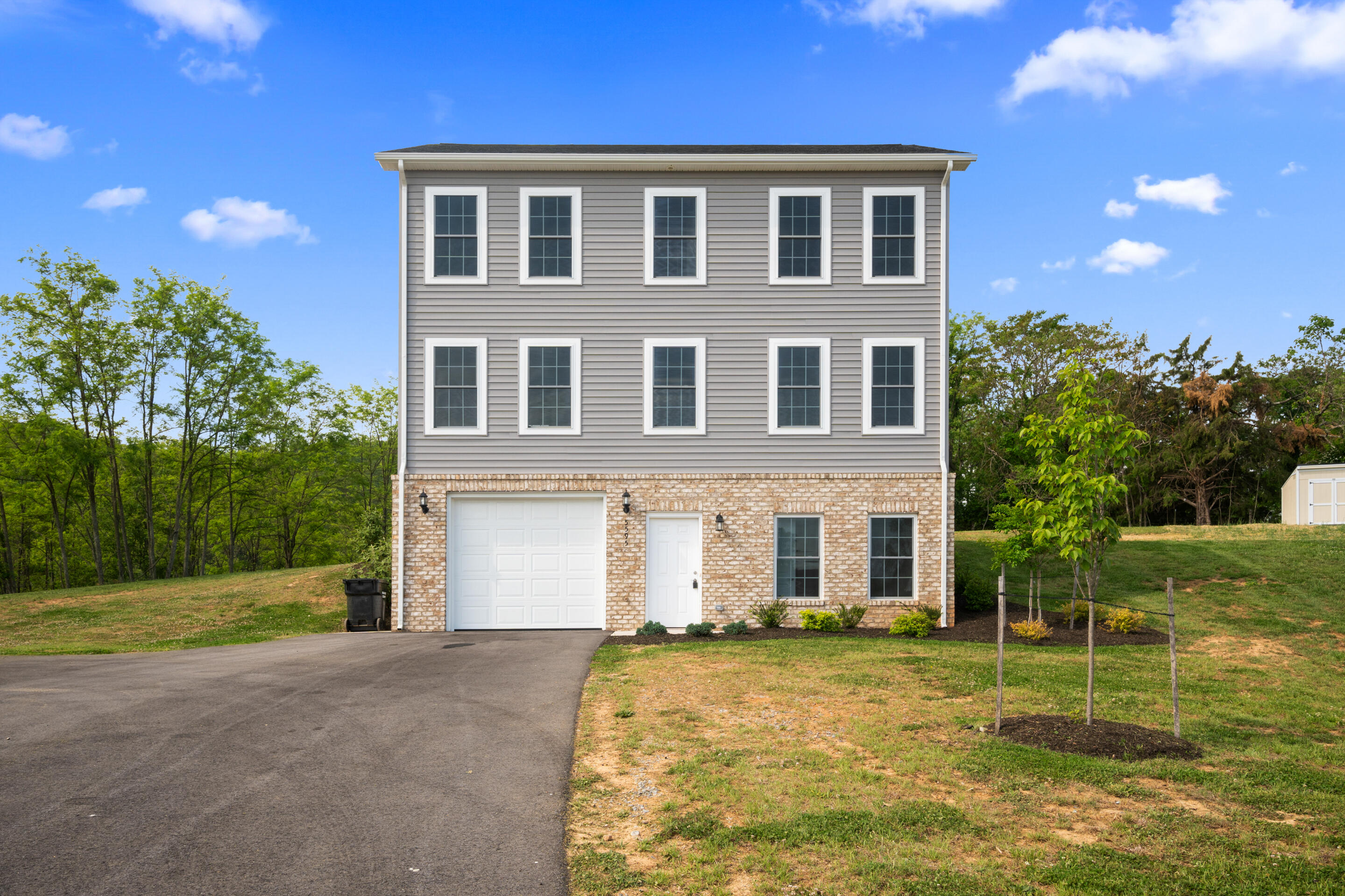 5595 New Pleasant WAY