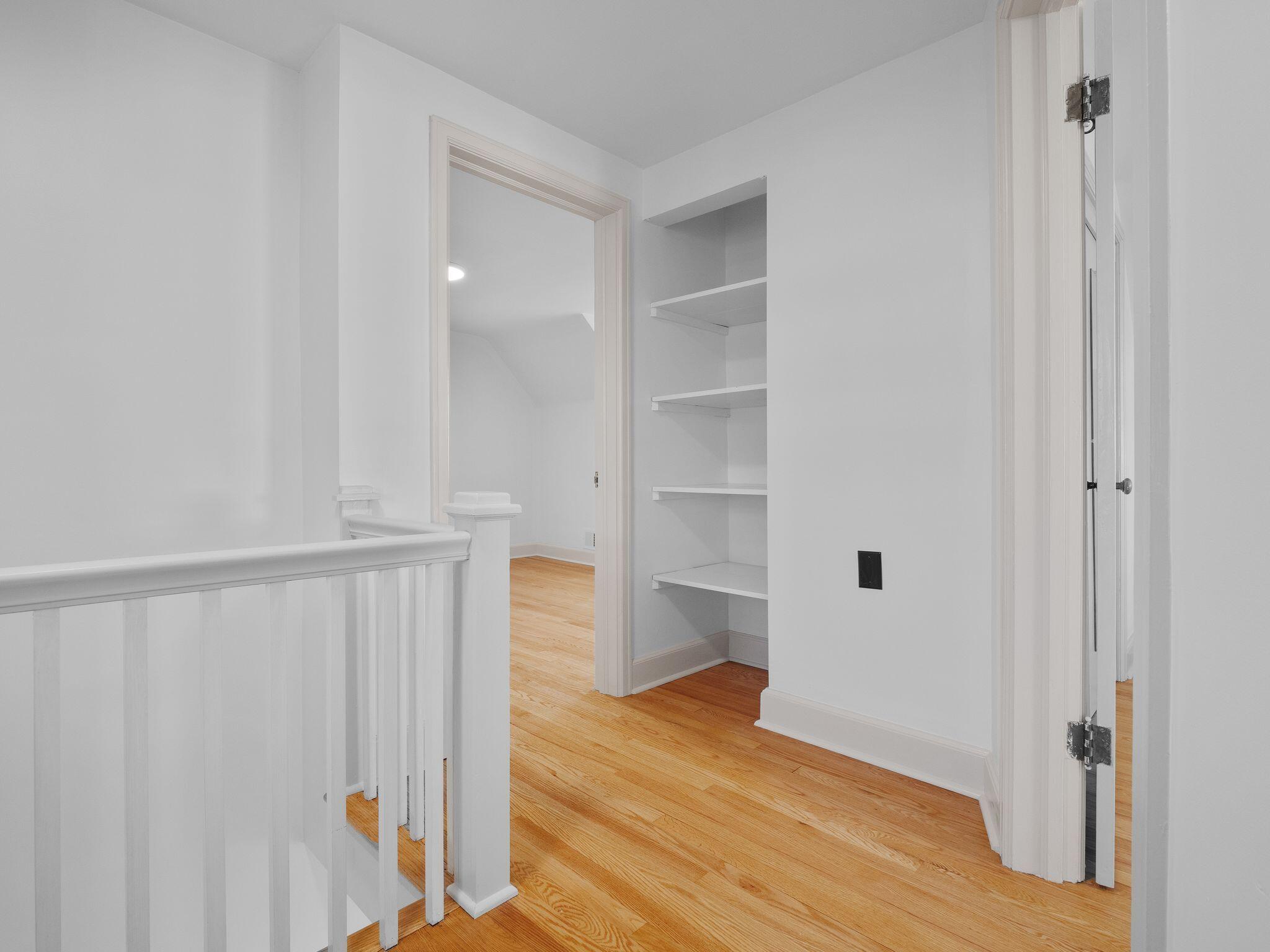 306 E 2nd ST