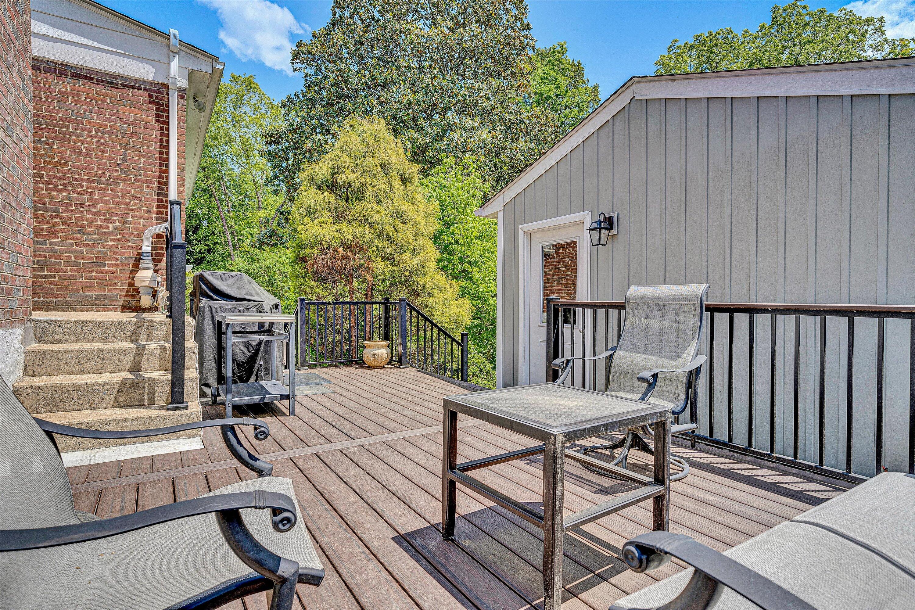 2032 Mount Vernon RD SW