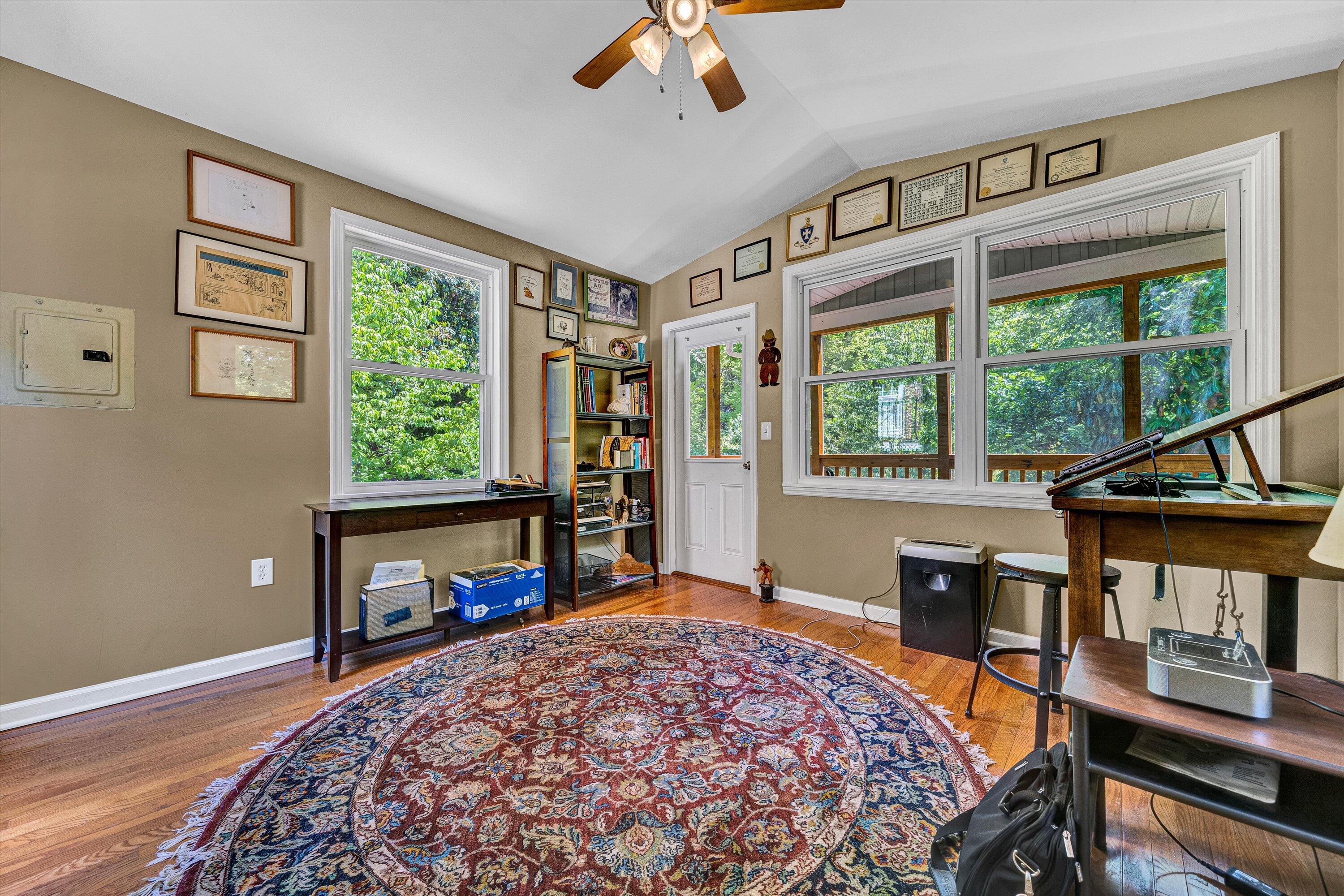 2032 Mount Vernon RD SW