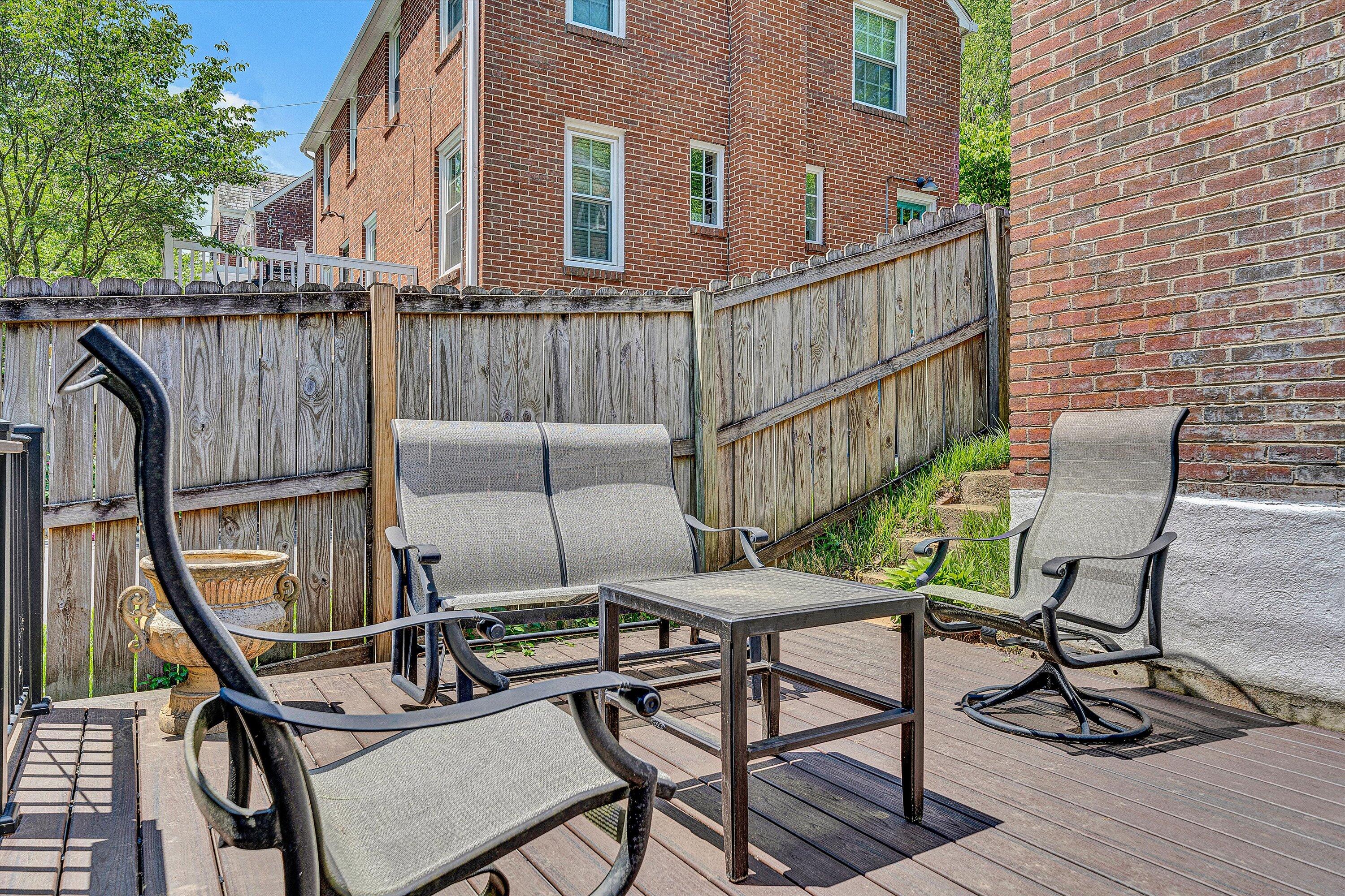 2032 Mount Vernon RD SW
