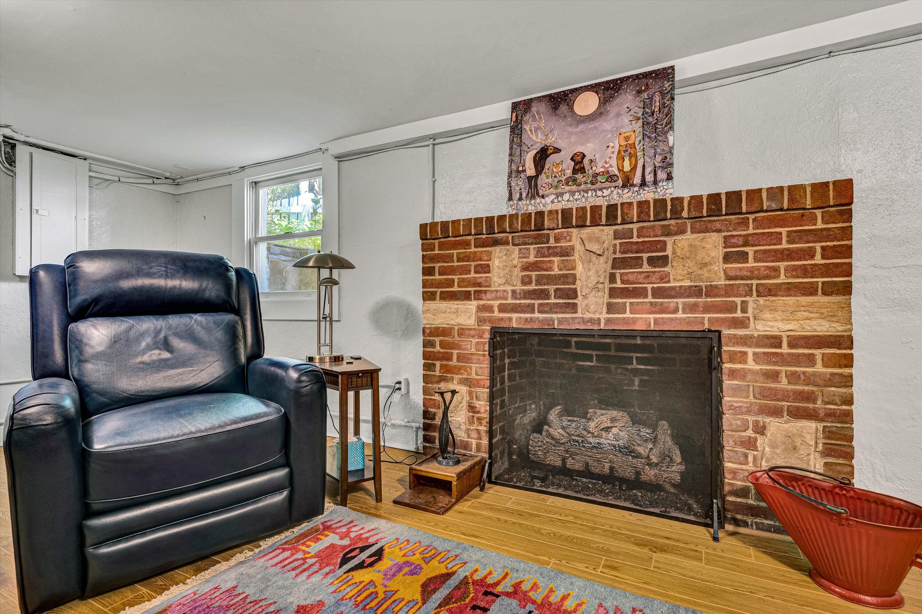 2032 Mount Vernon RD SW