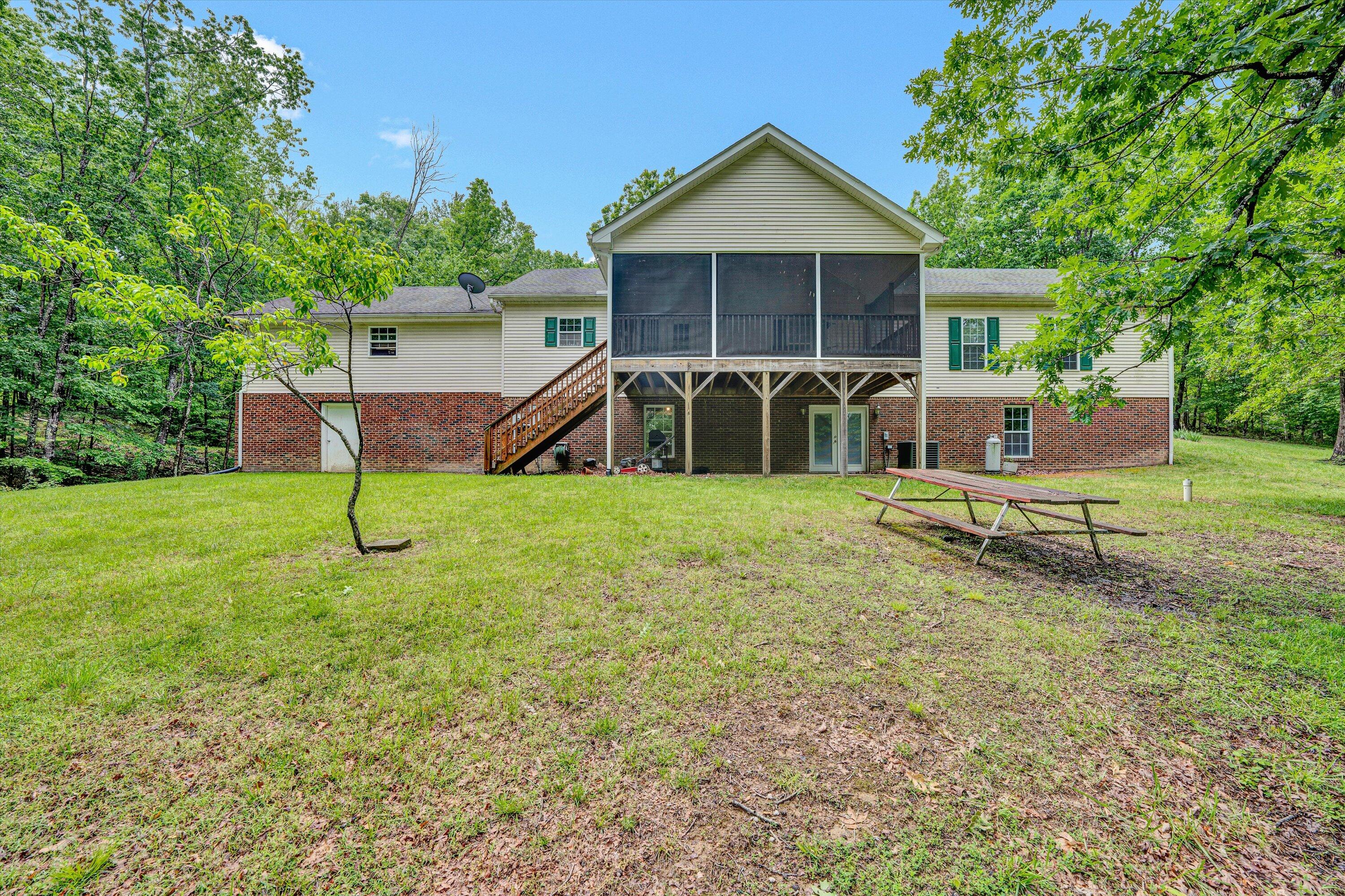 6570 Shingle Ridge RD
