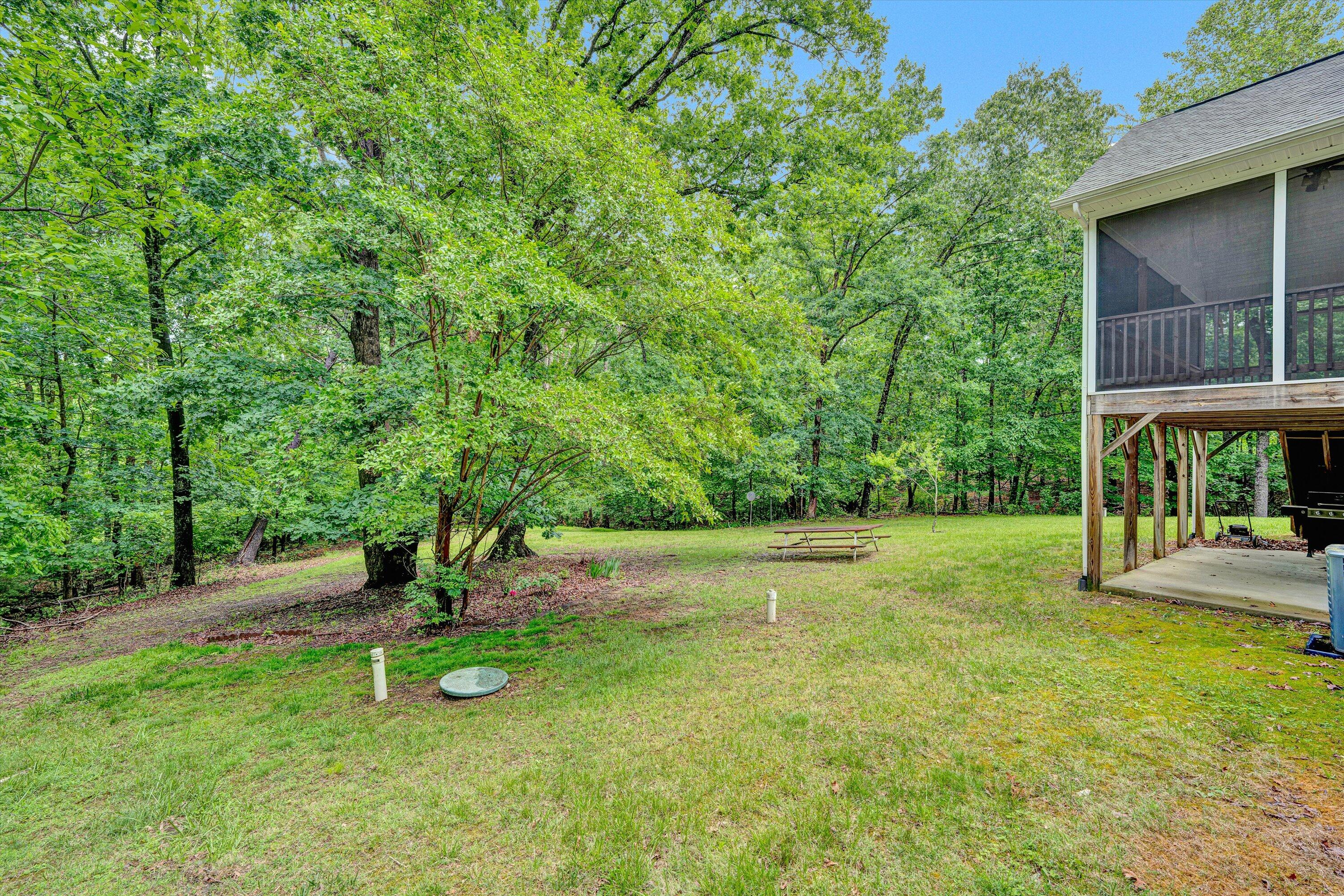 6570 Shingle Ridge RD