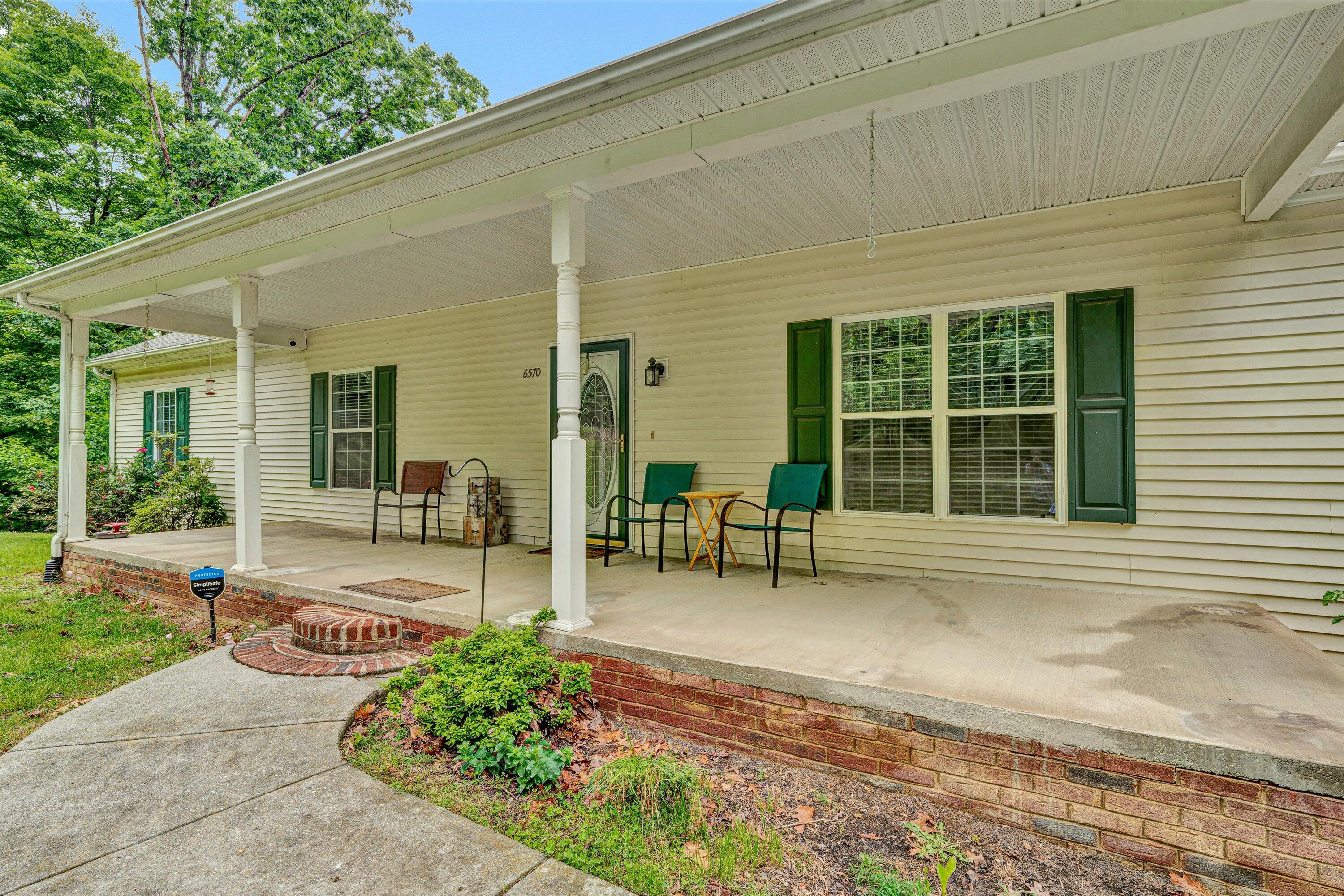 6570 Shingle Ridge RD