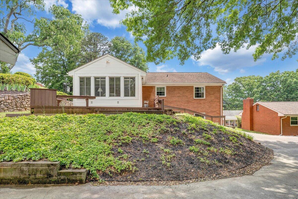 30 Benbrook CIR NE