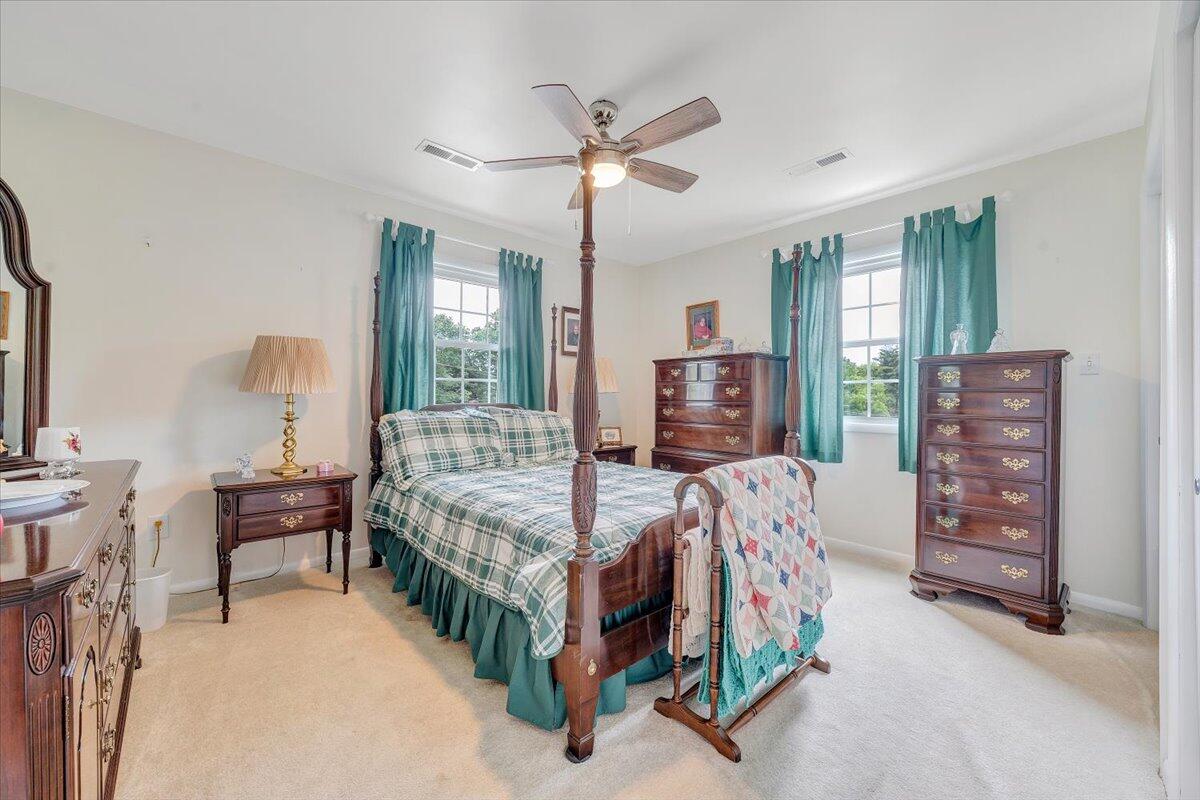 30 Benbrook CIR NE
