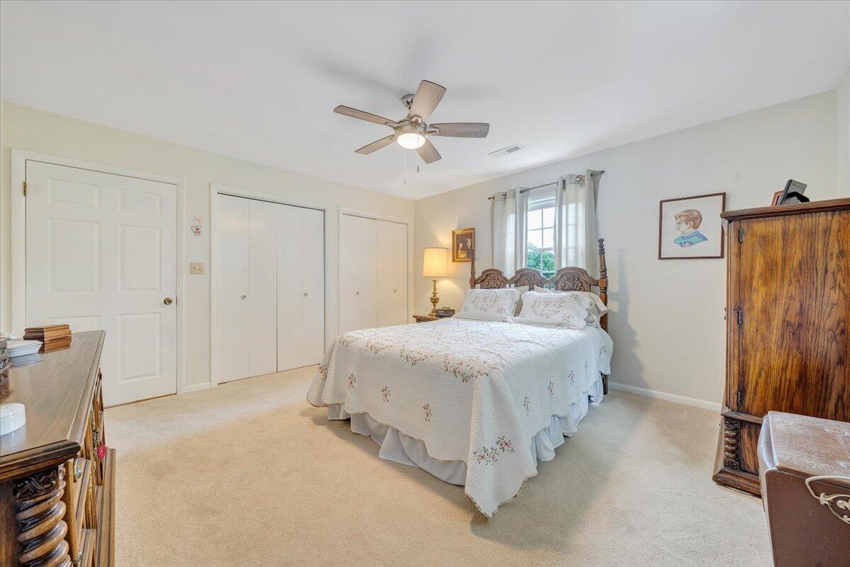 30 Benbrook CIR NE