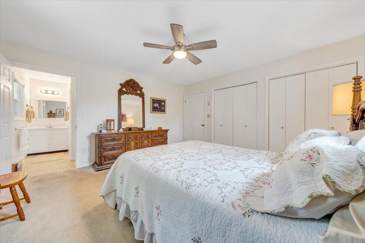 30 Benbrook CIR NE