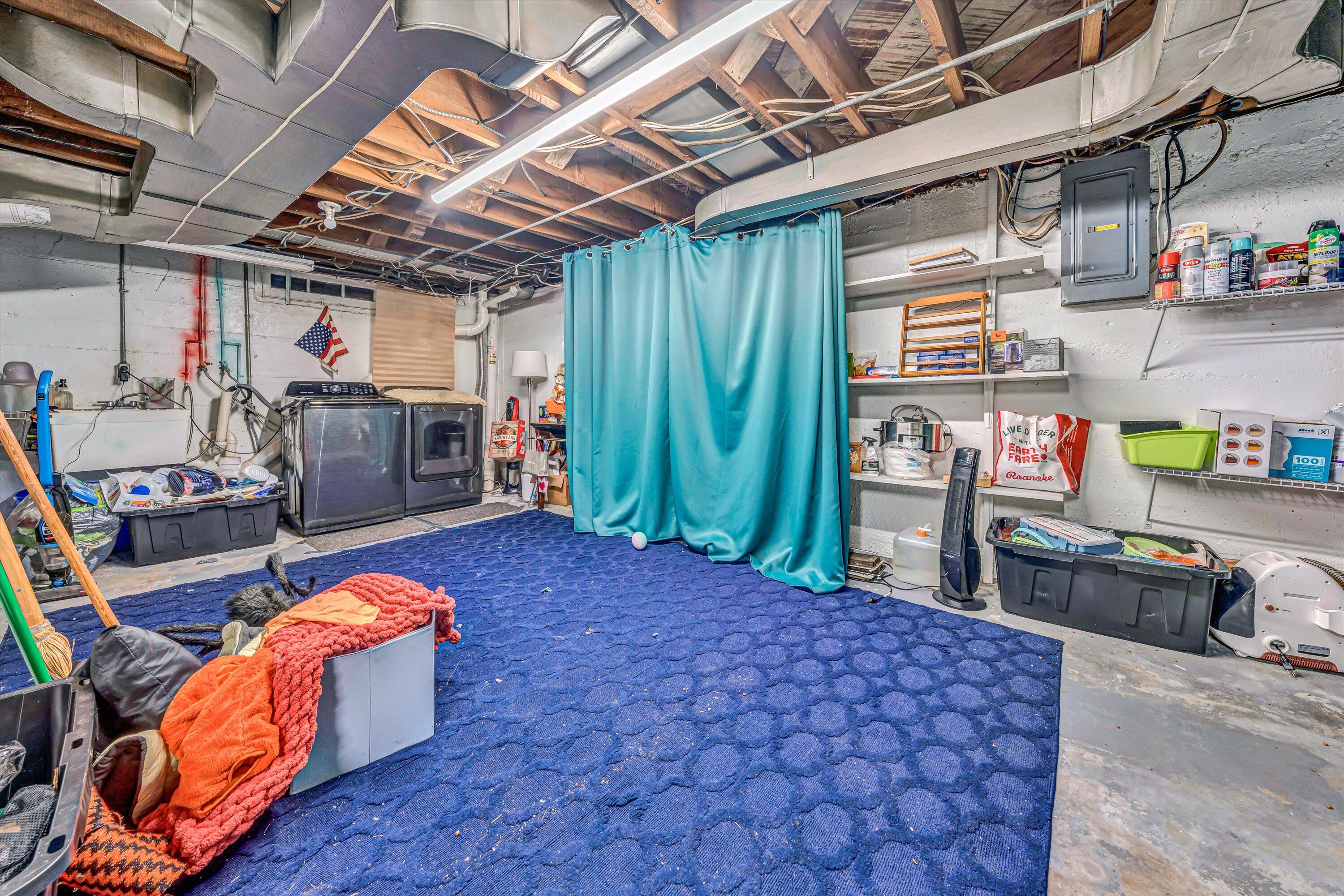 2408 Avenham AVE SW
