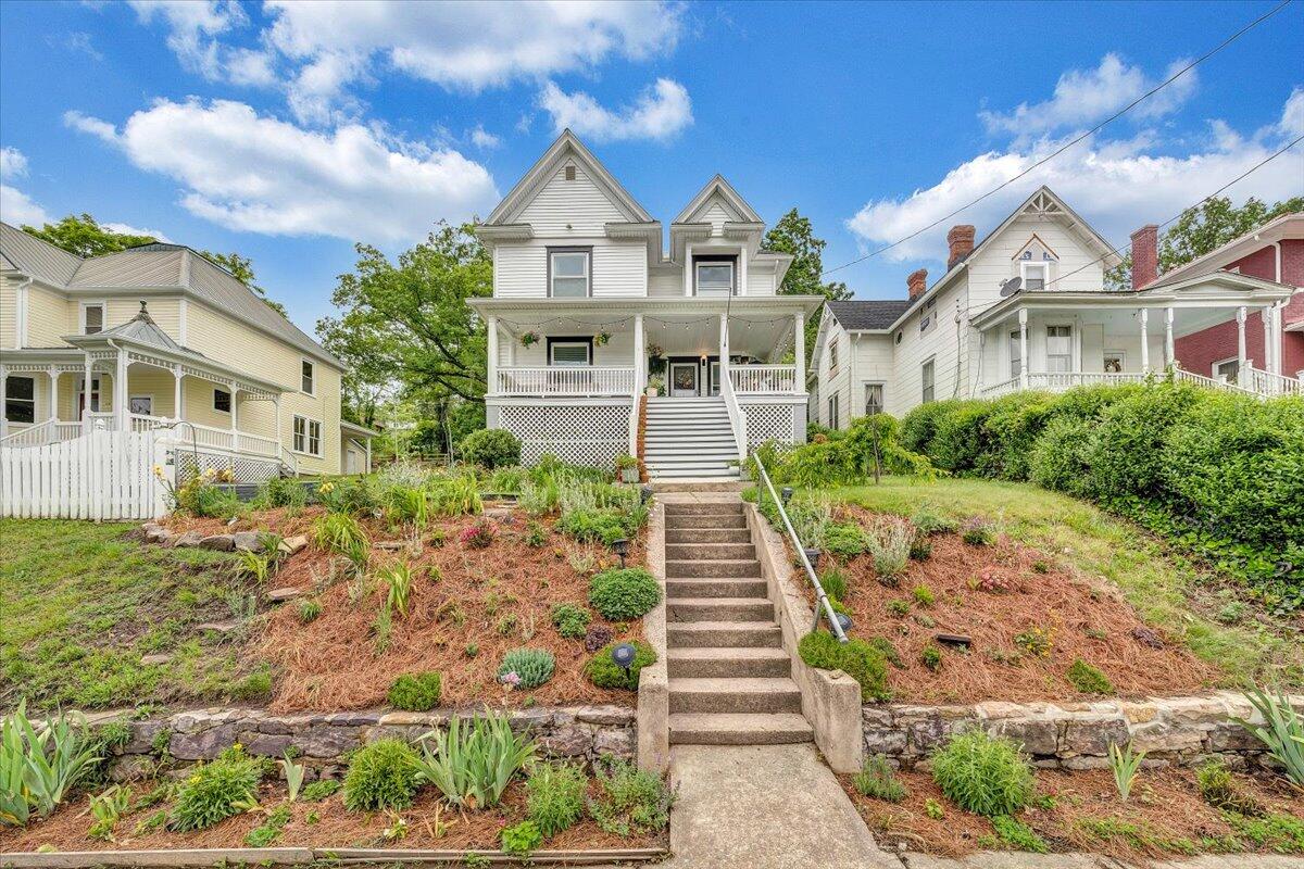 108 Alleghany ST