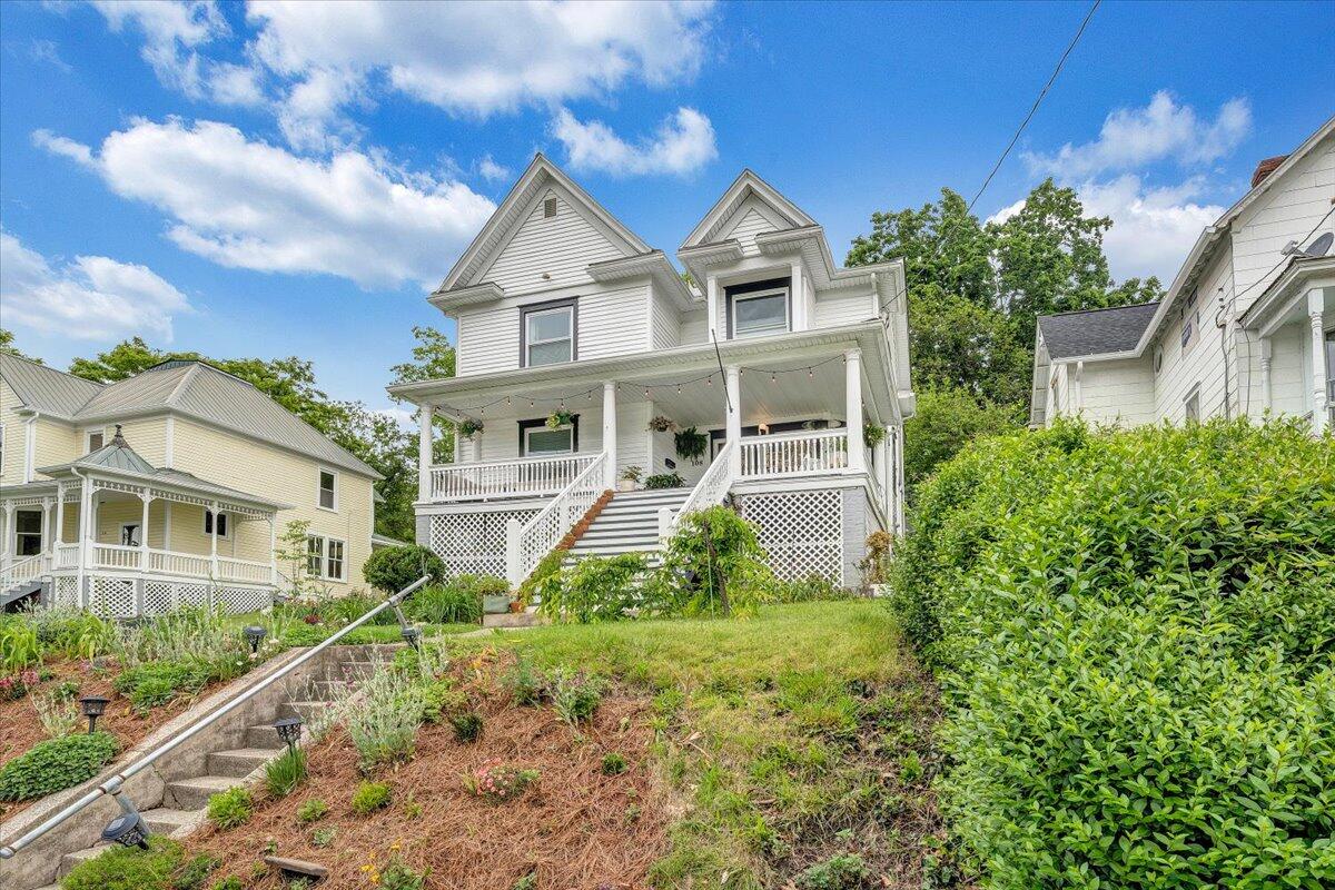108 Alleghany ST