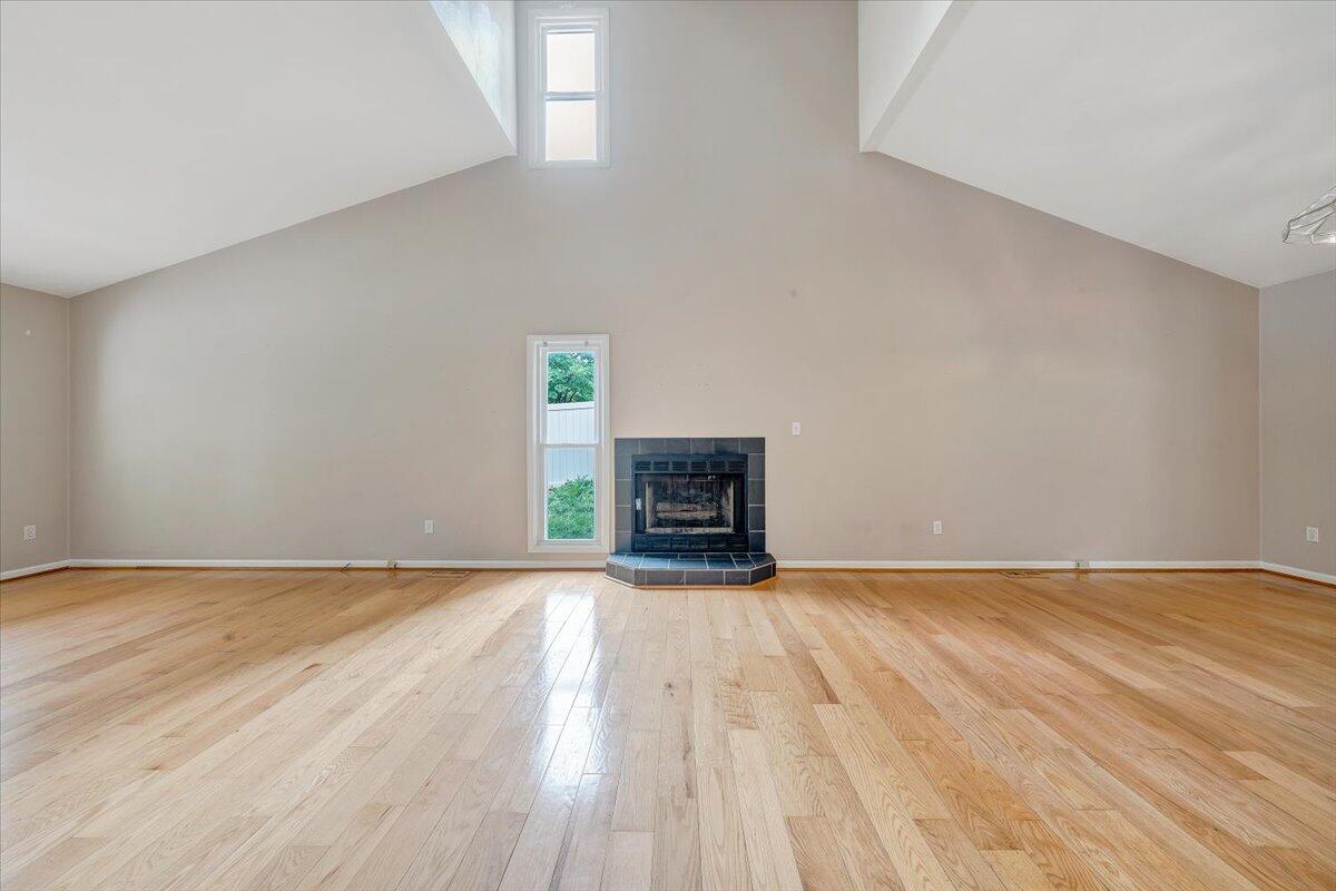 1894 Woodmere CT