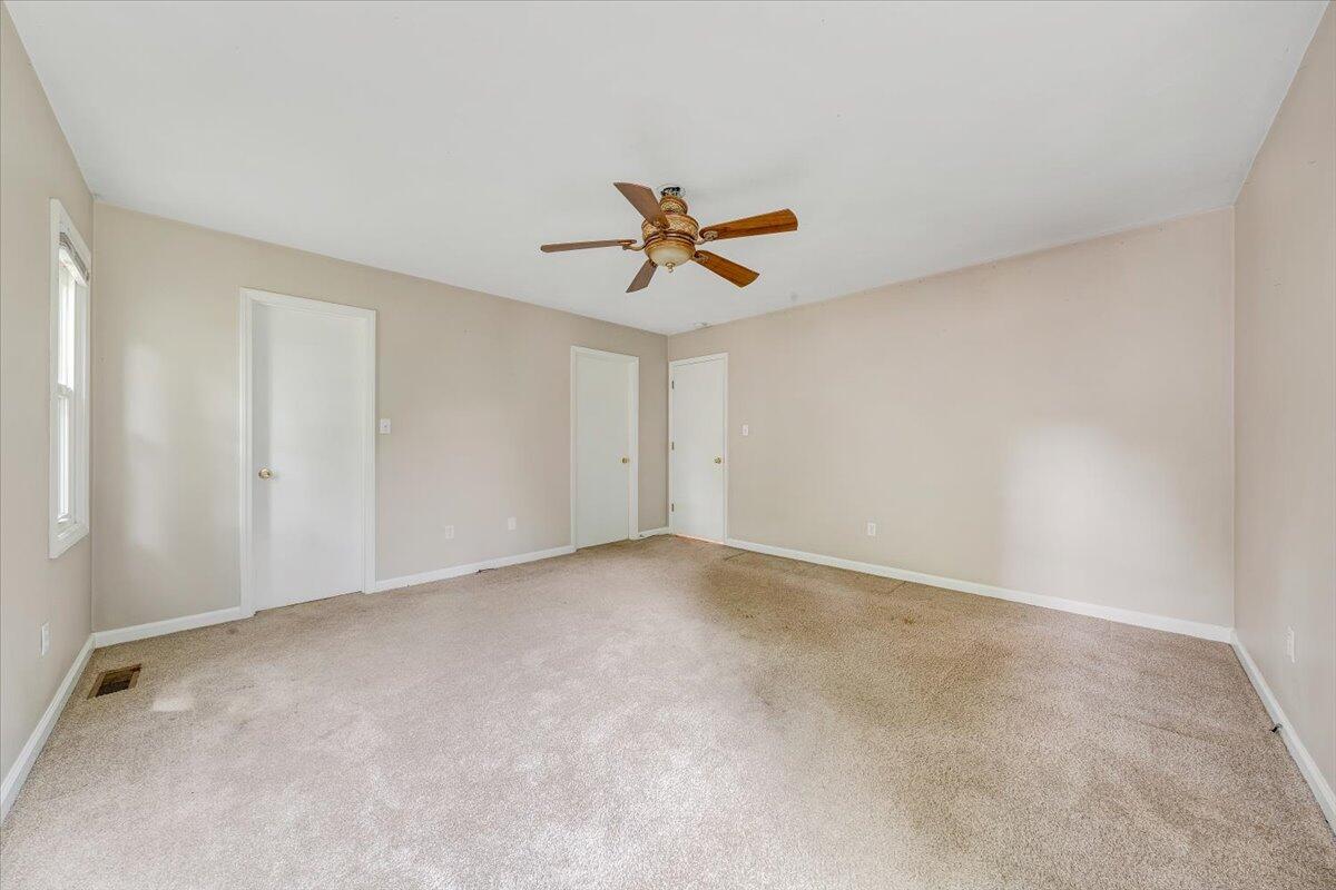 1894 Woodmere CT