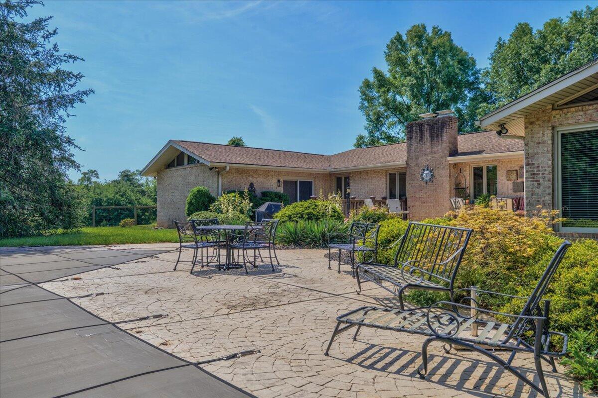 453 Wirtz RD
