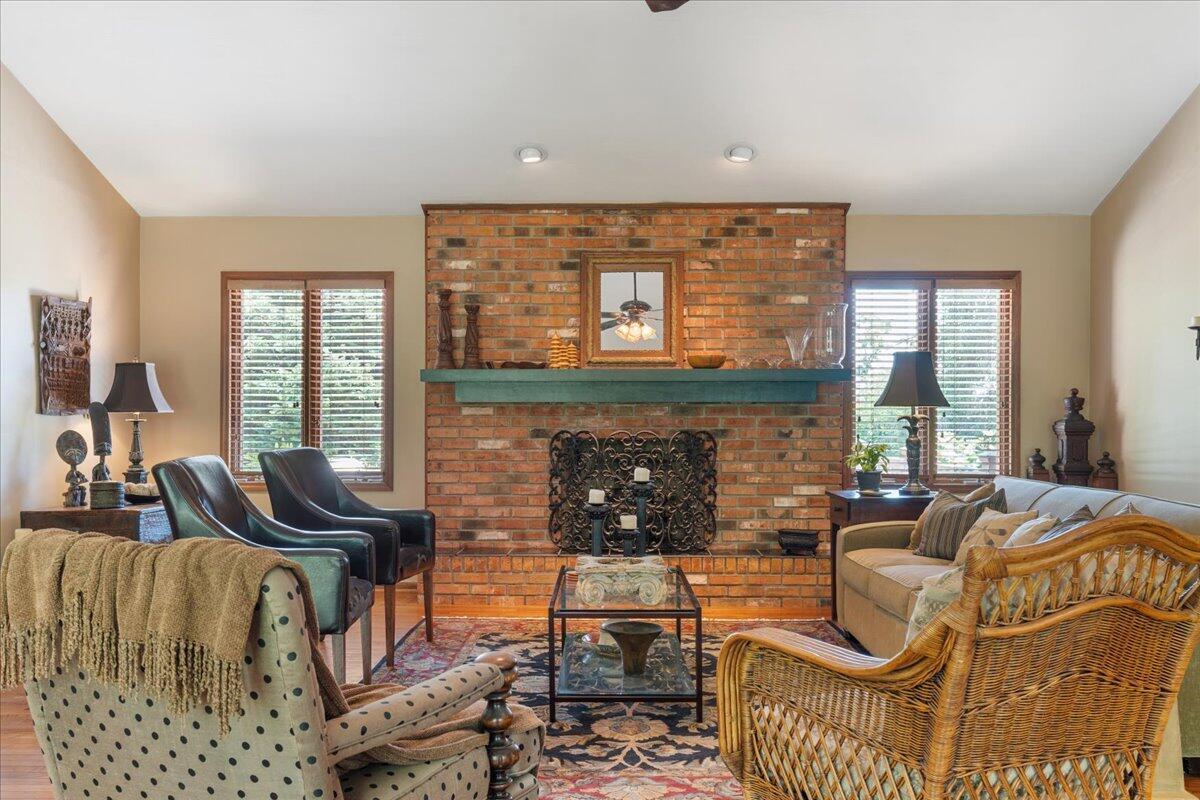 453 Wirtz RD