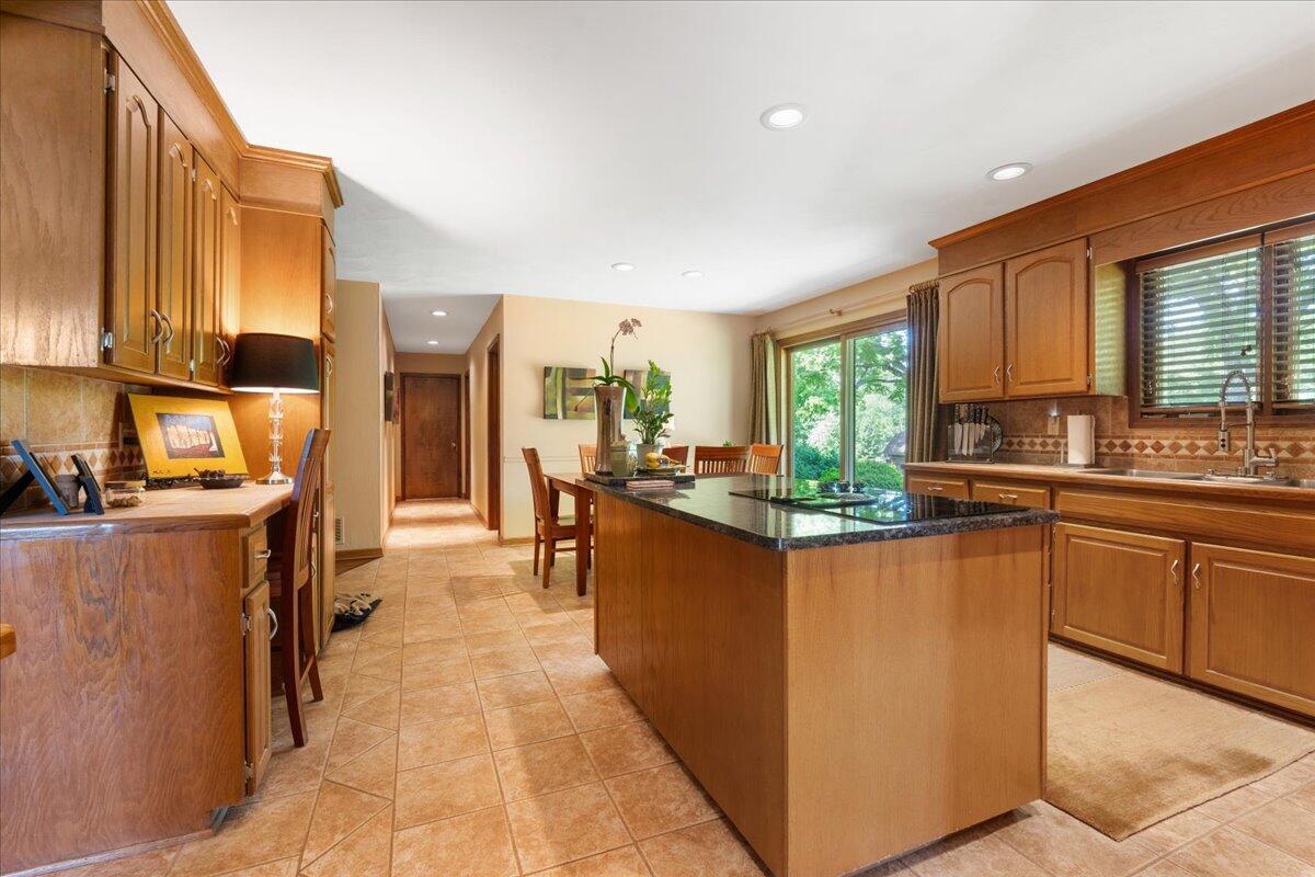 453 Wirtz RD