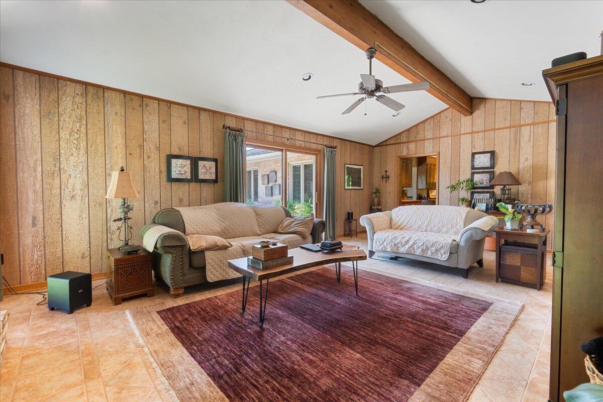 453 Wirtz RD