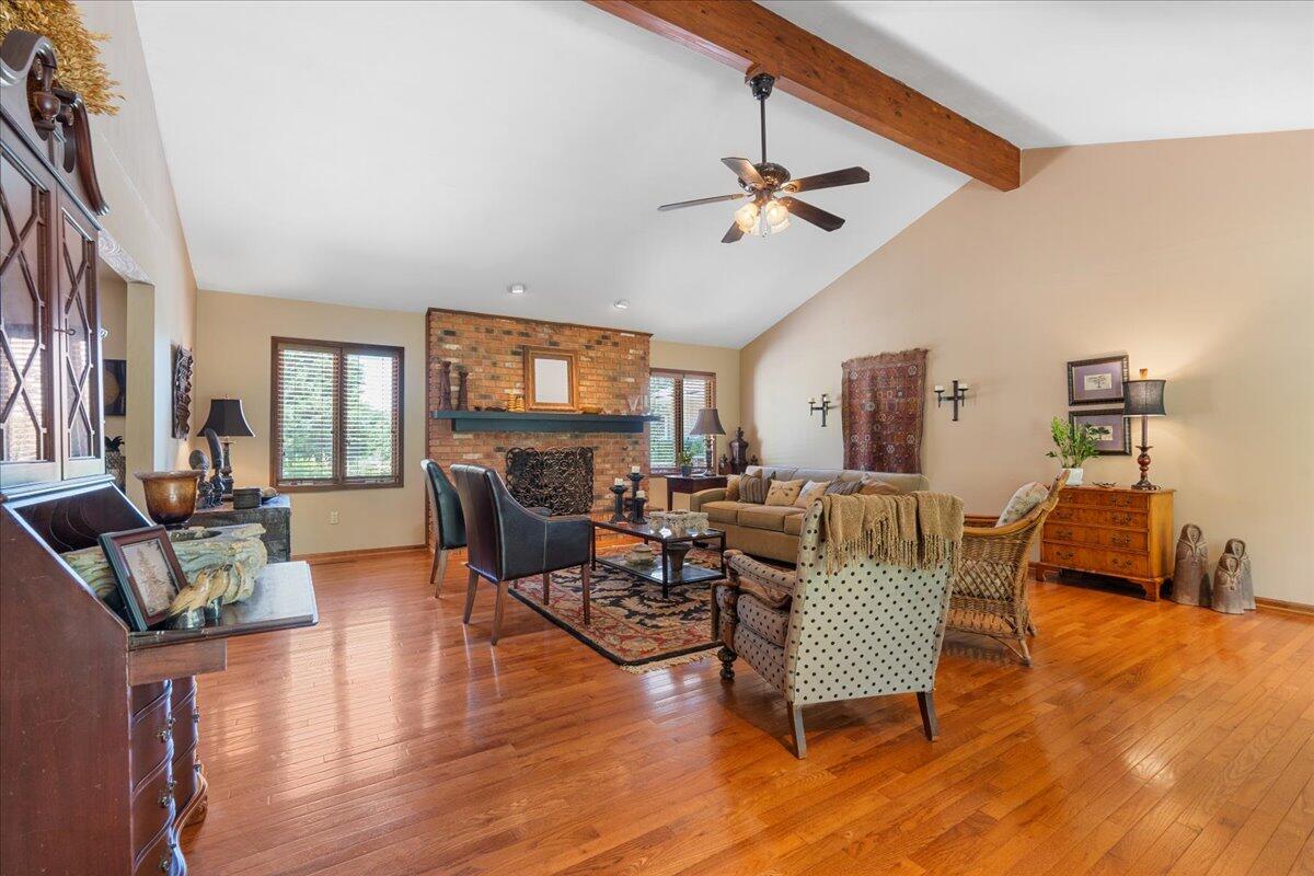 453 Wirtz RD