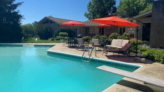453 Wirtz RD