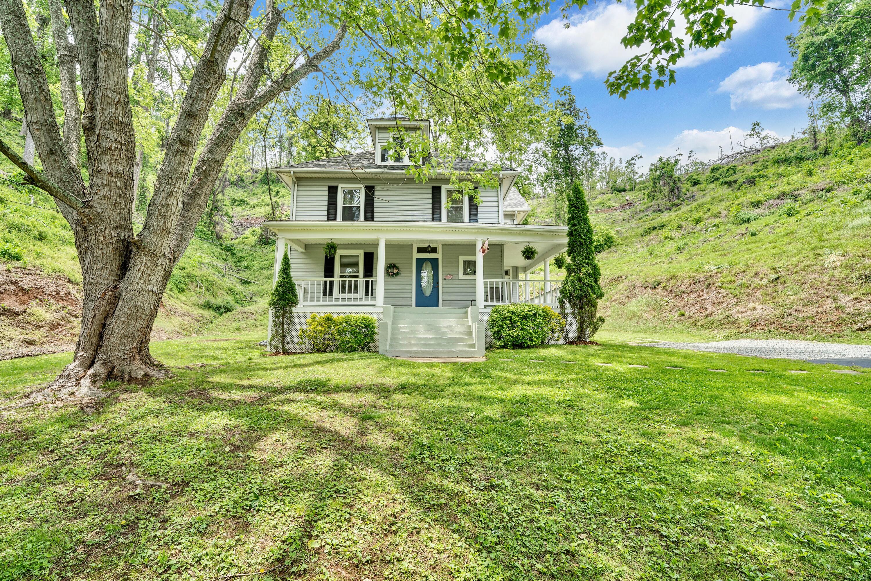 3759 Mill Iron RD