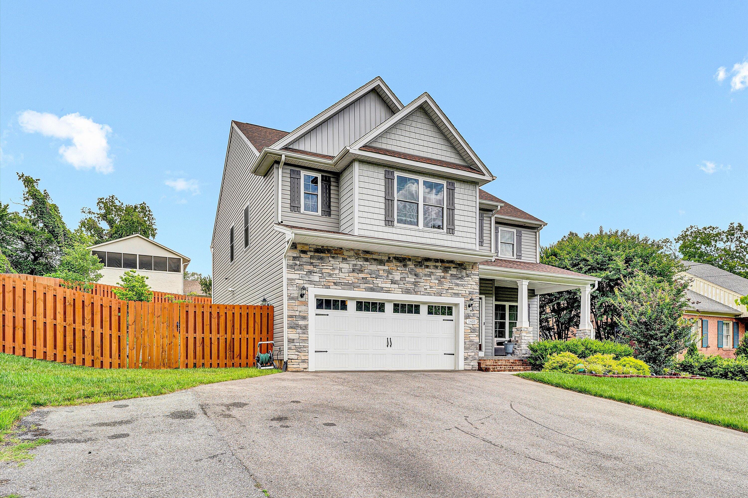 1407 Brandon AVE SW