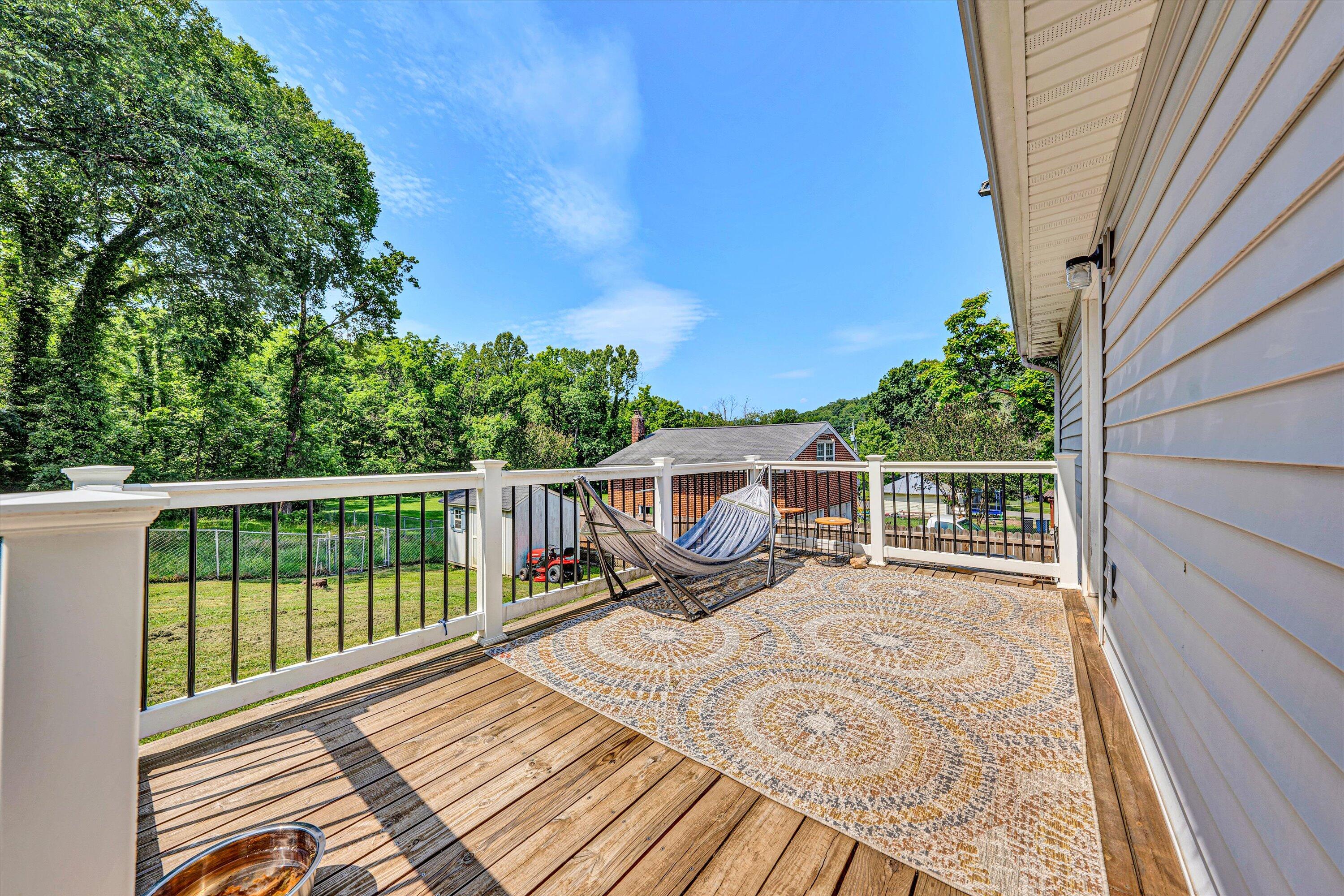 1379 Craig Robertson RD SE