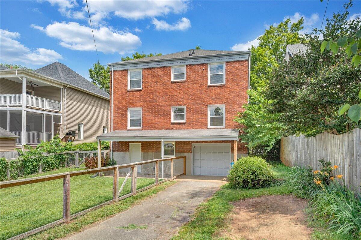 1530 Westover AVE SW