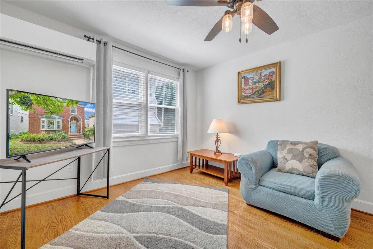 1530 Westover AVE SW