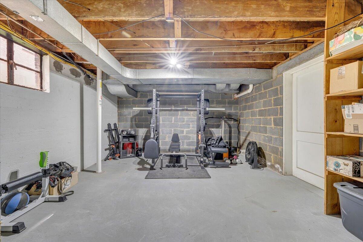 1530 Westover AVE SW