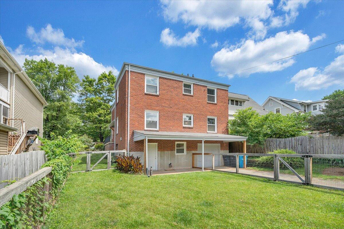 1530 Westover AVE SW