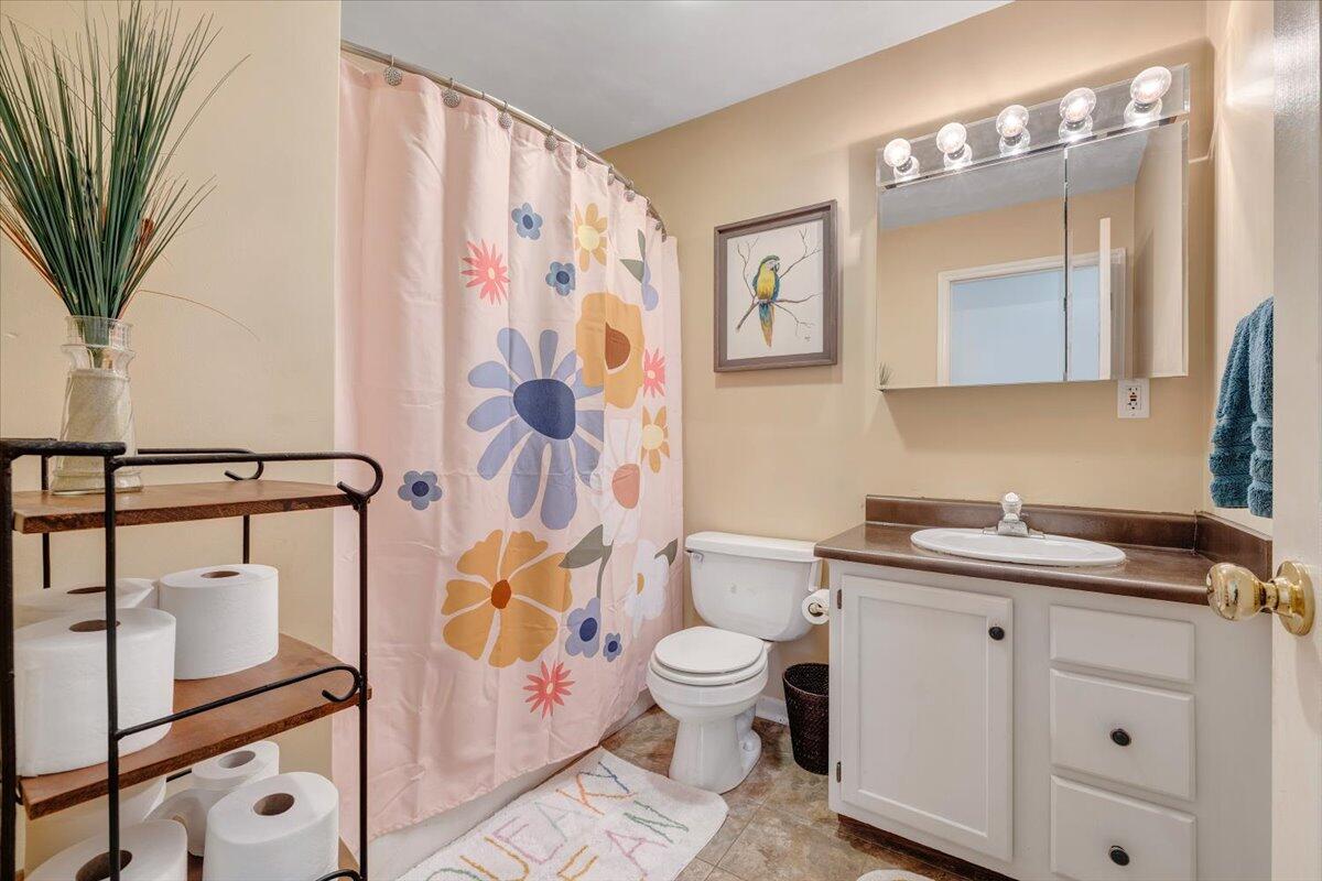 253 Dawnridge DR