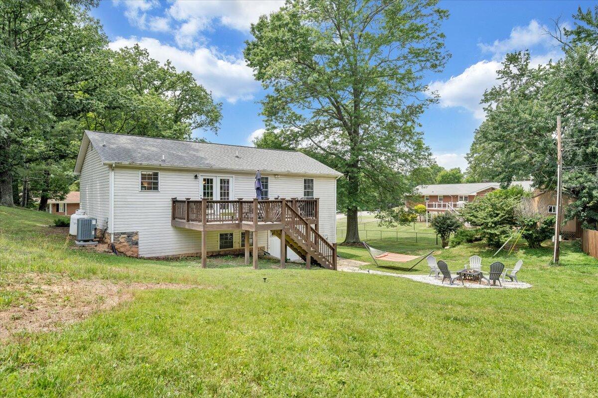 253 Dawnridge DR