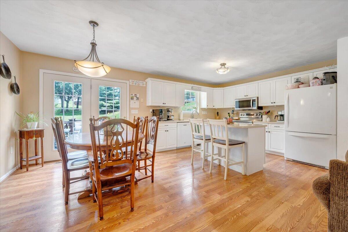 253 Dawnridge DR