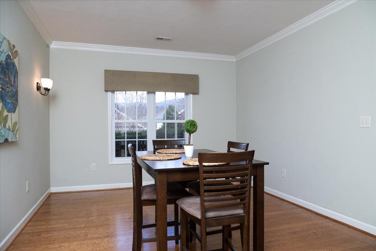 1613 Forest Highlands CT CT