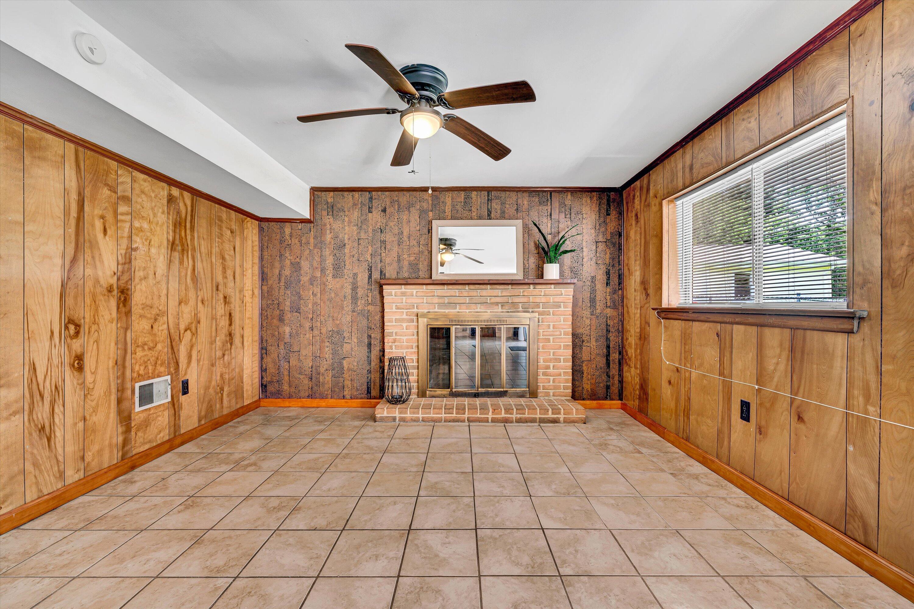 3716 Bower RD