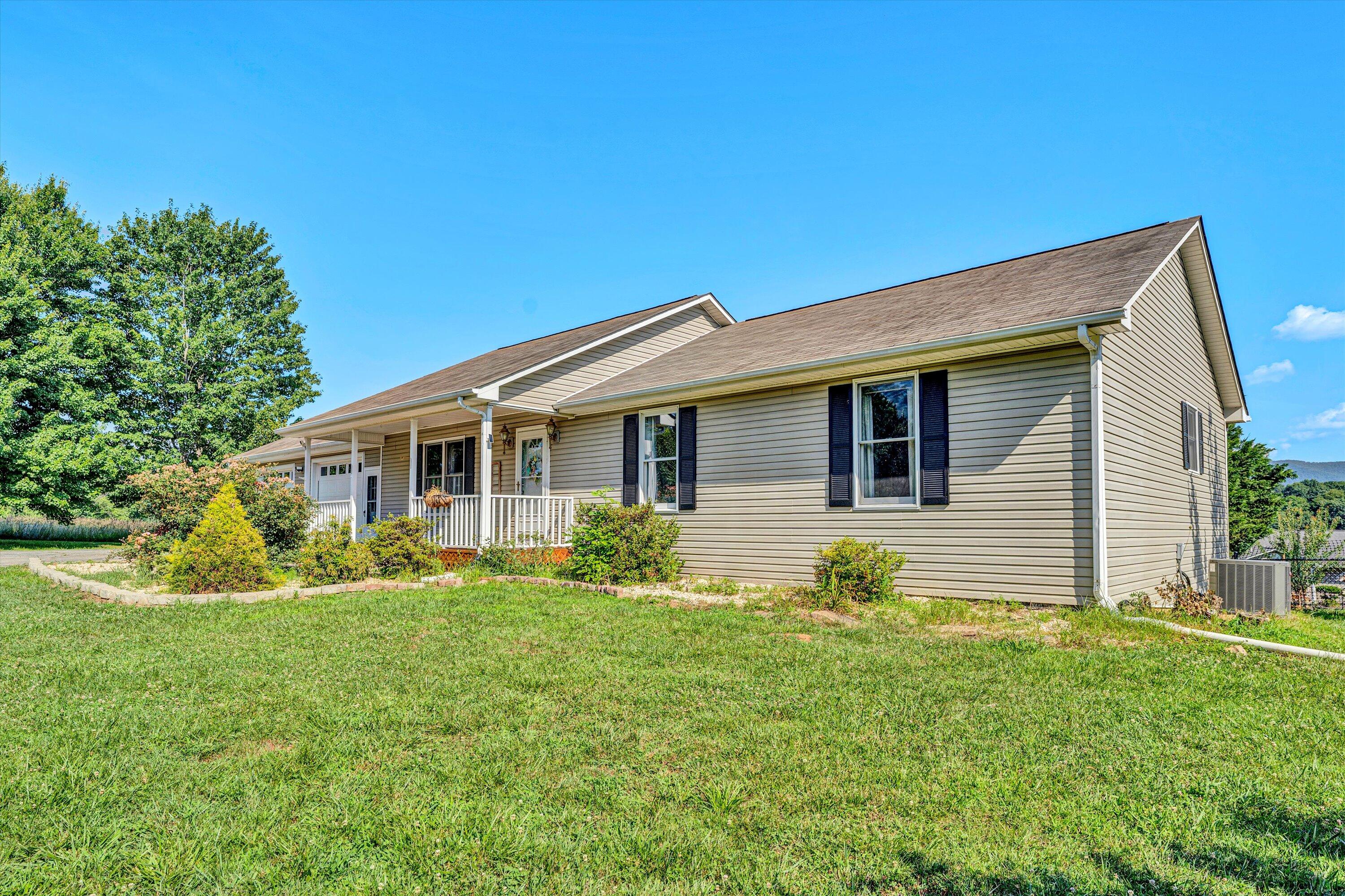11254 Lee HWY