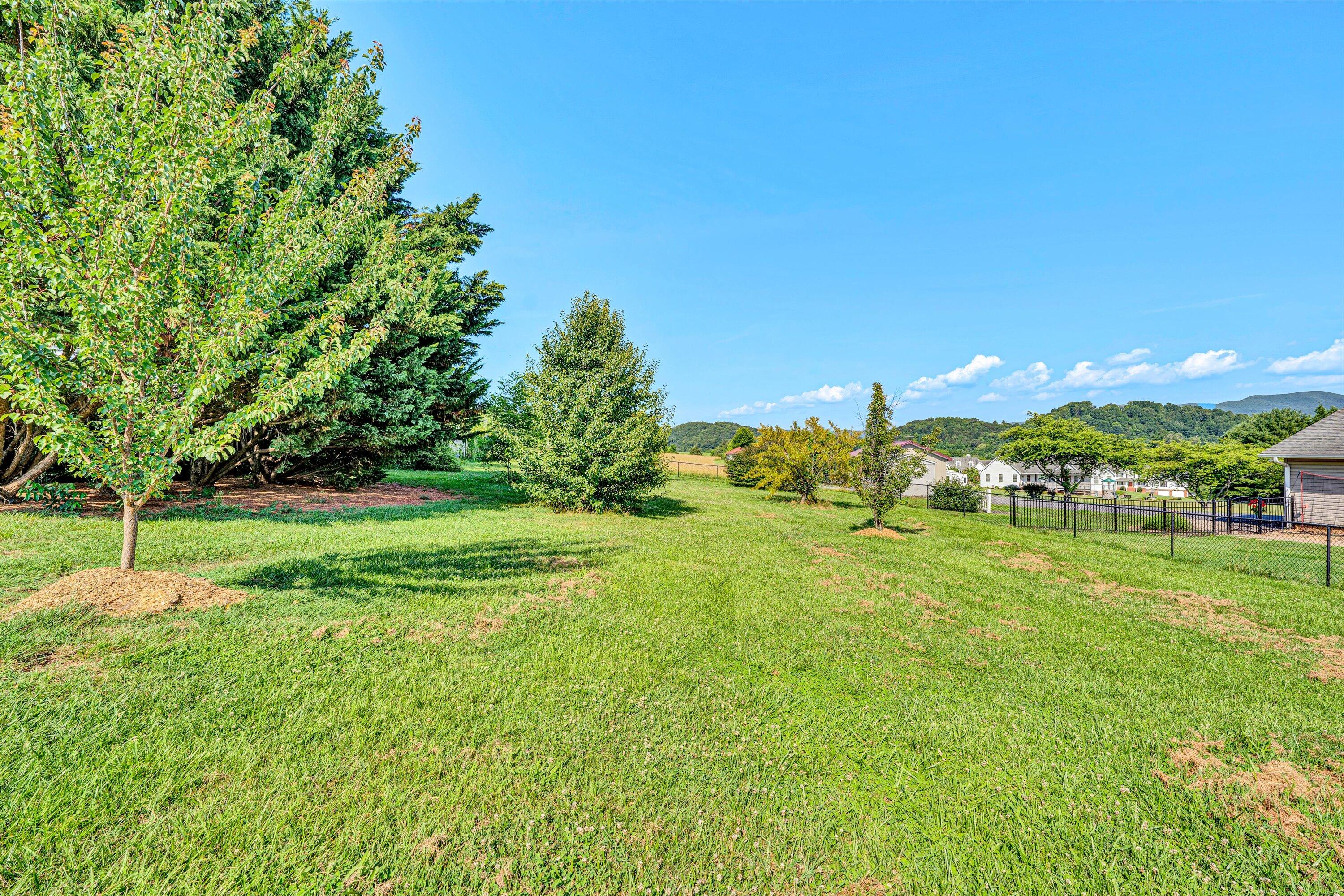 11254 Lee HWY
