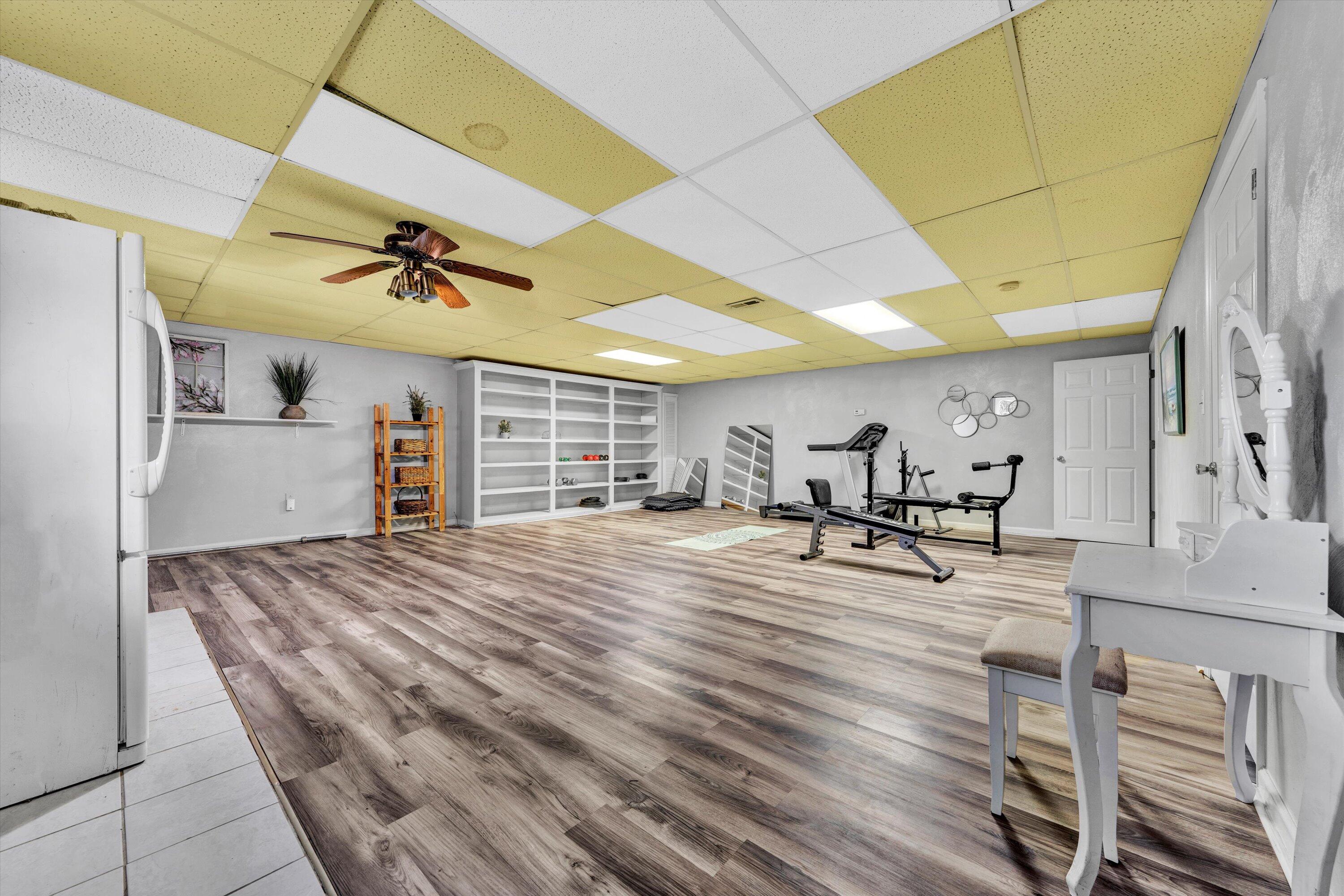 11254 Lee HWY