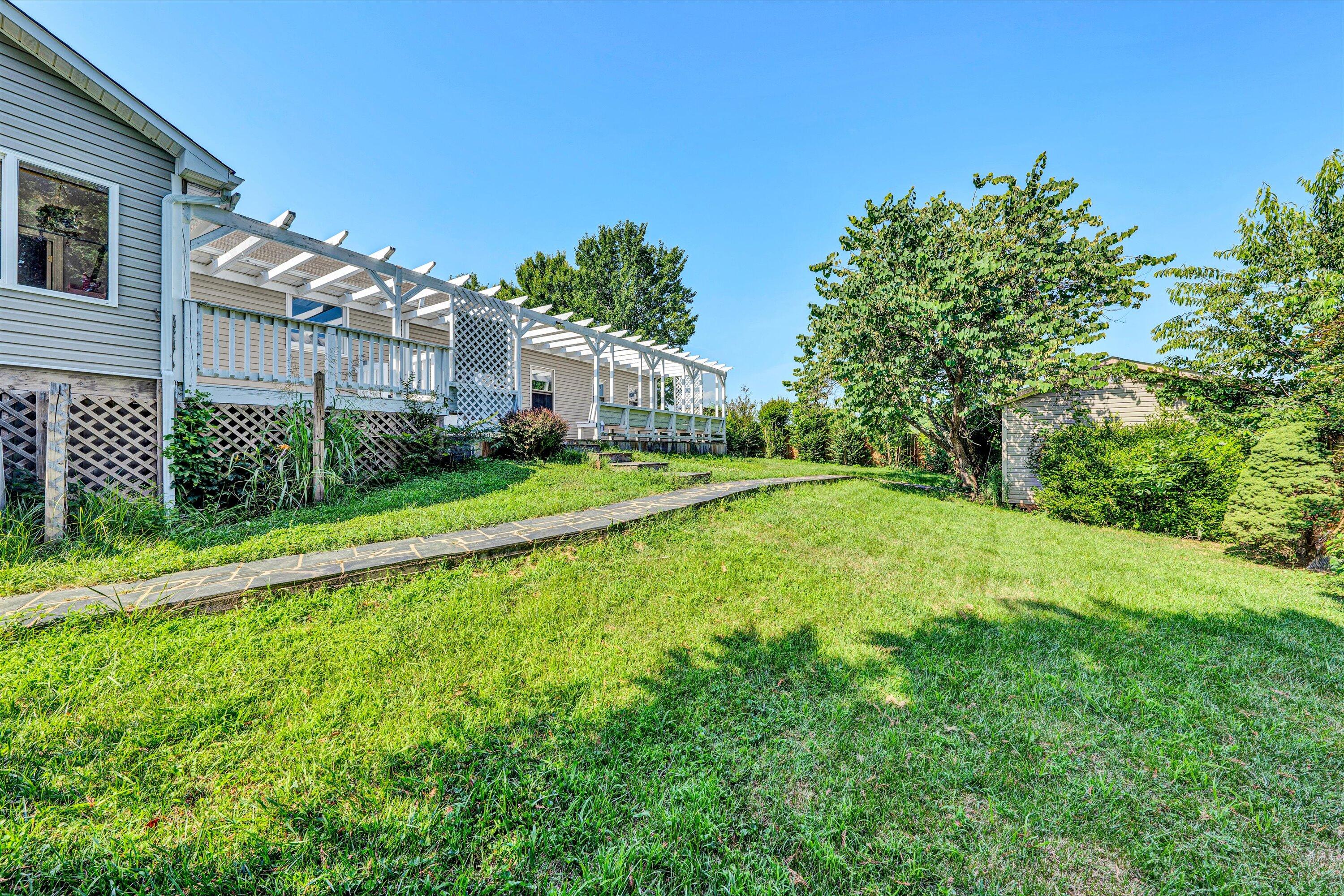 11254 Lee HWY