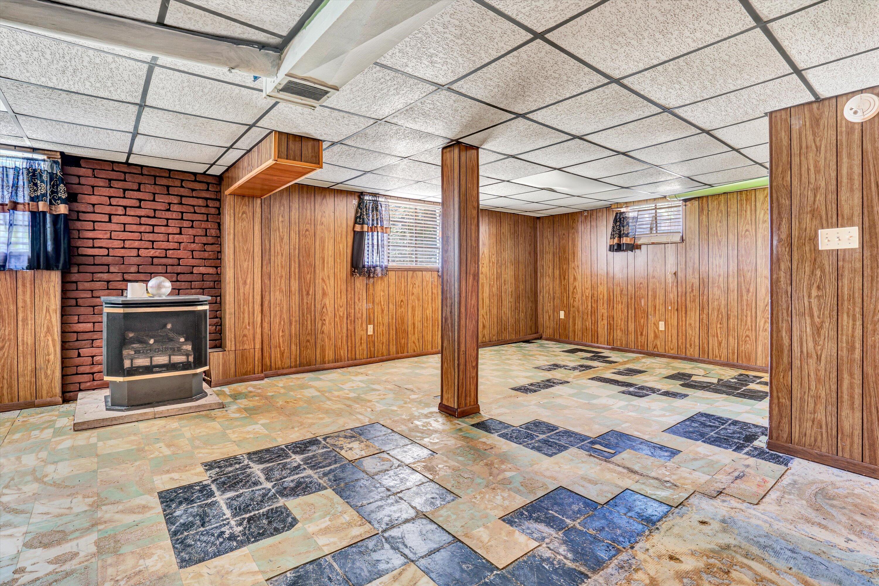 5141 Youngwood DR NW